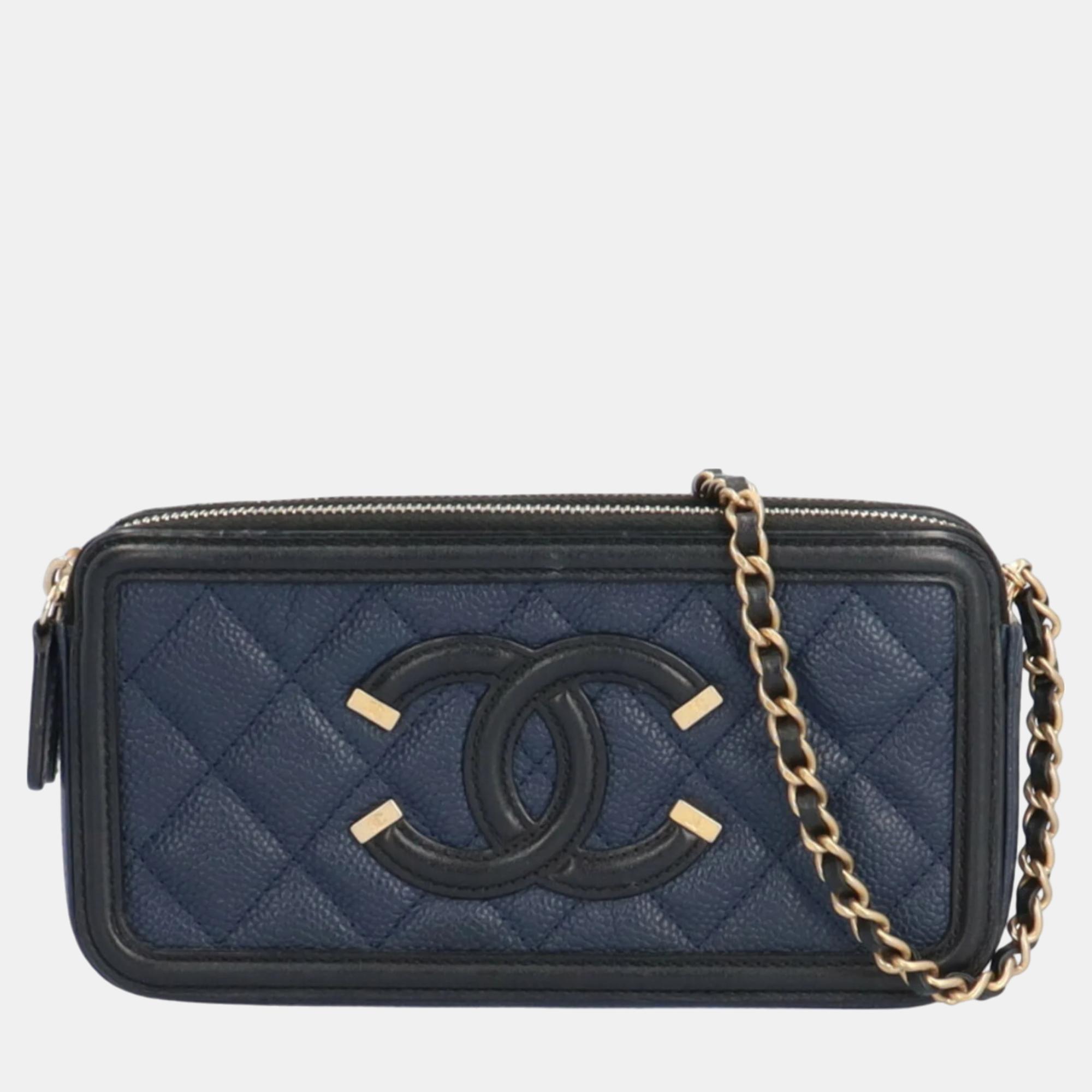Chanel blue leather cc filigree shoulder bag