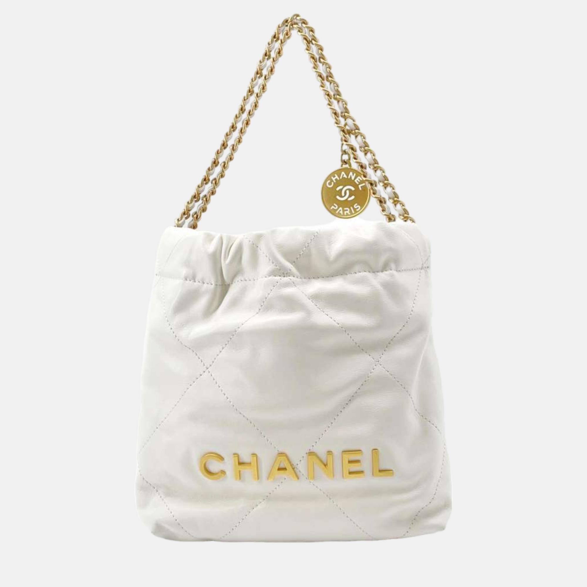 Chanel white shiny calf leather size mini handbag