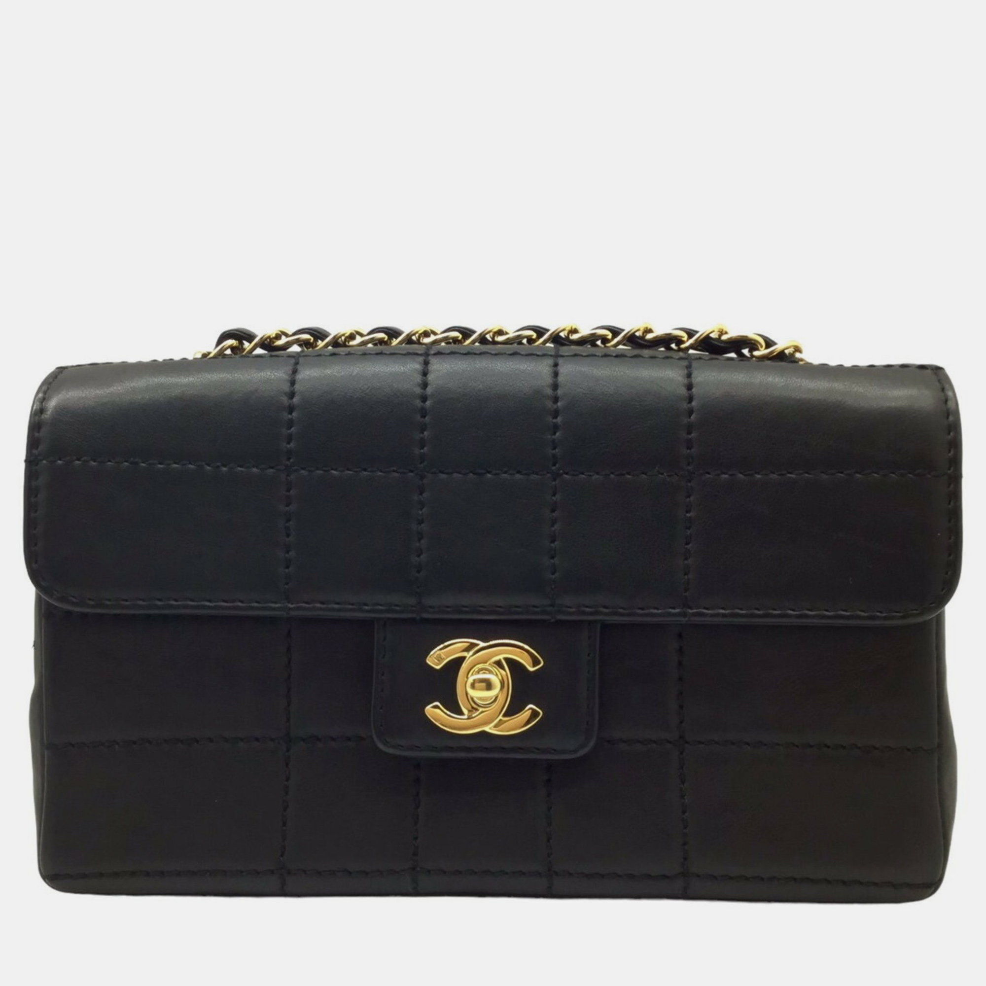 Chanel black quilted lambskin chocolate bar small classic single flap