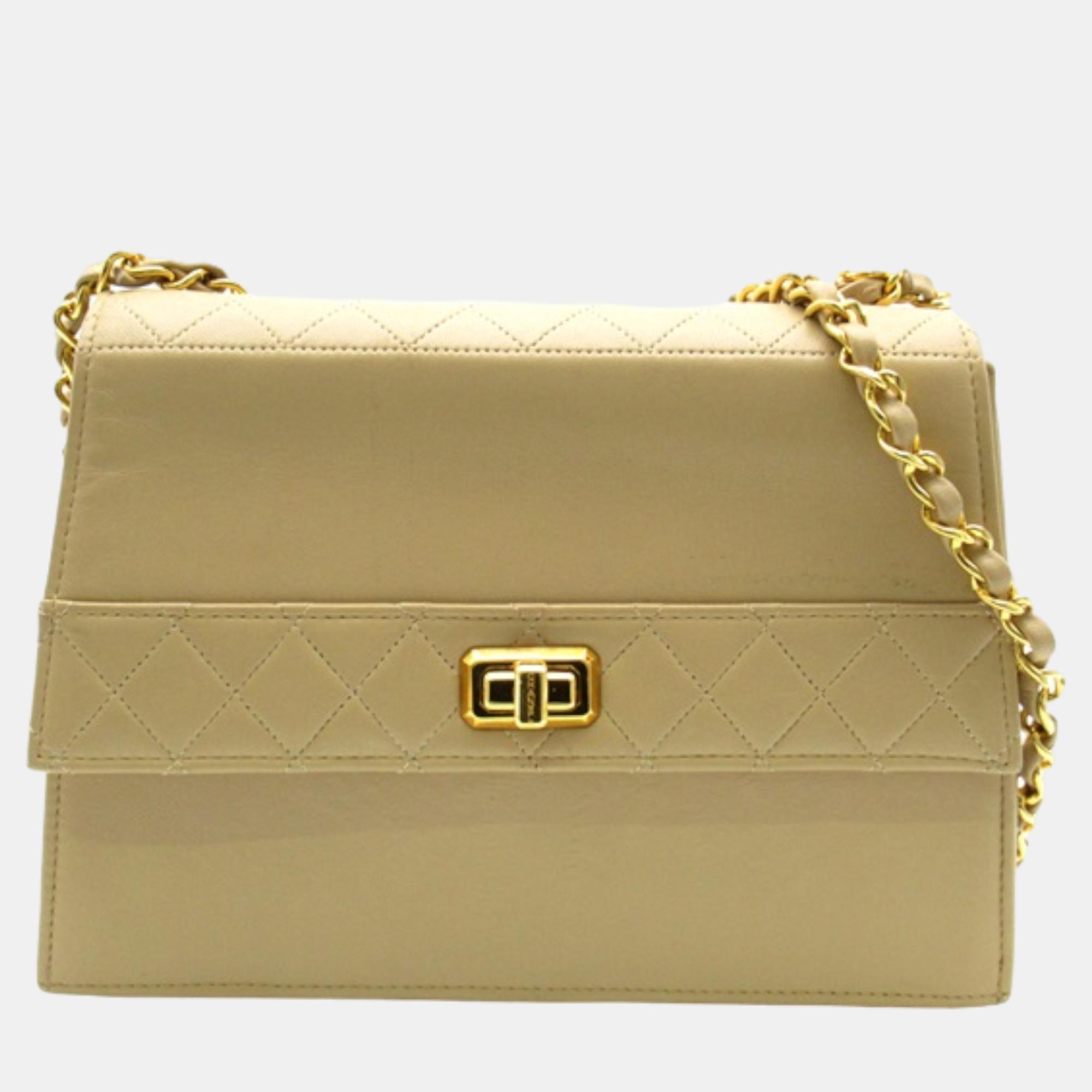 Chanel beige leather trapezoid flap bag