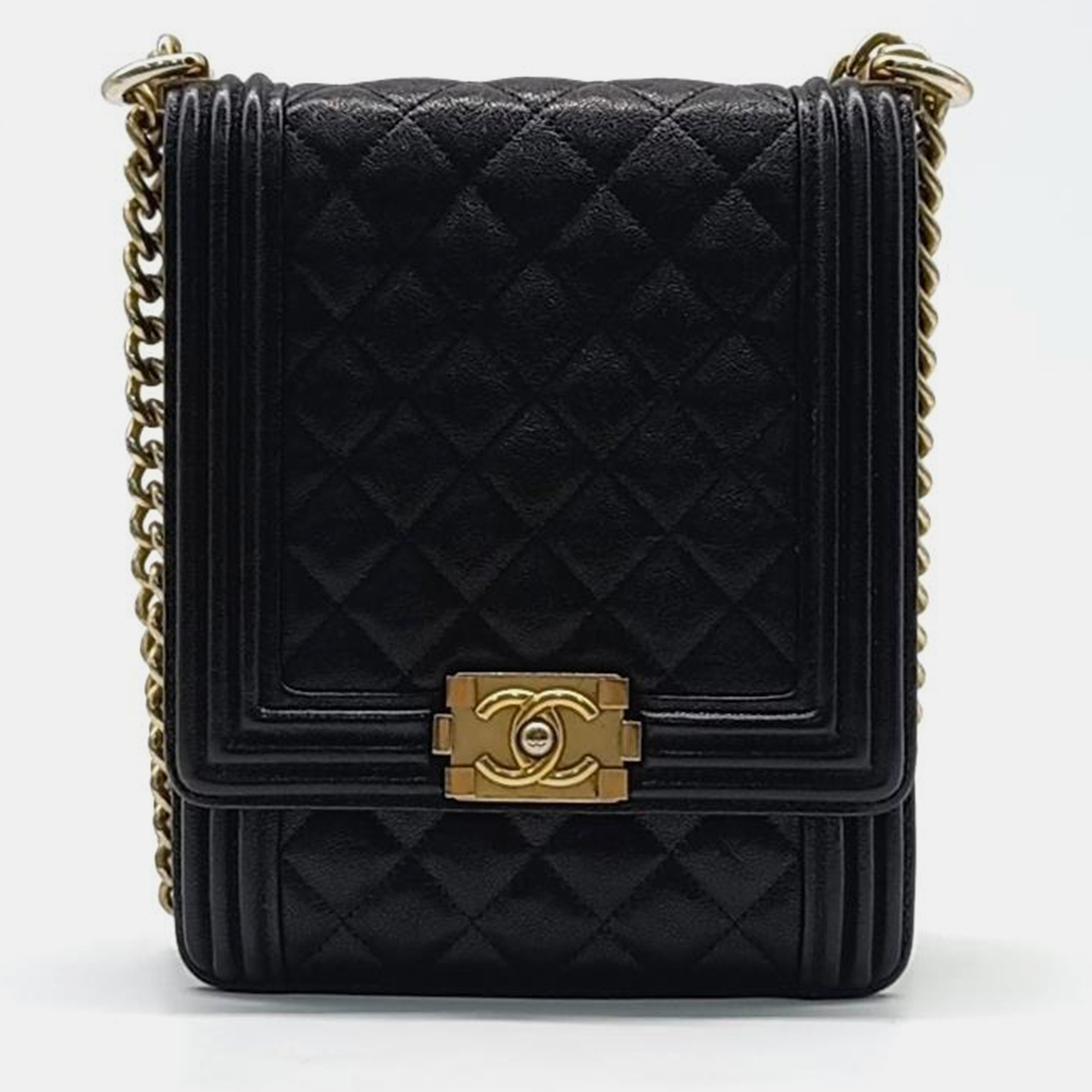 Chanel black caviar leather chic pearls flap bag