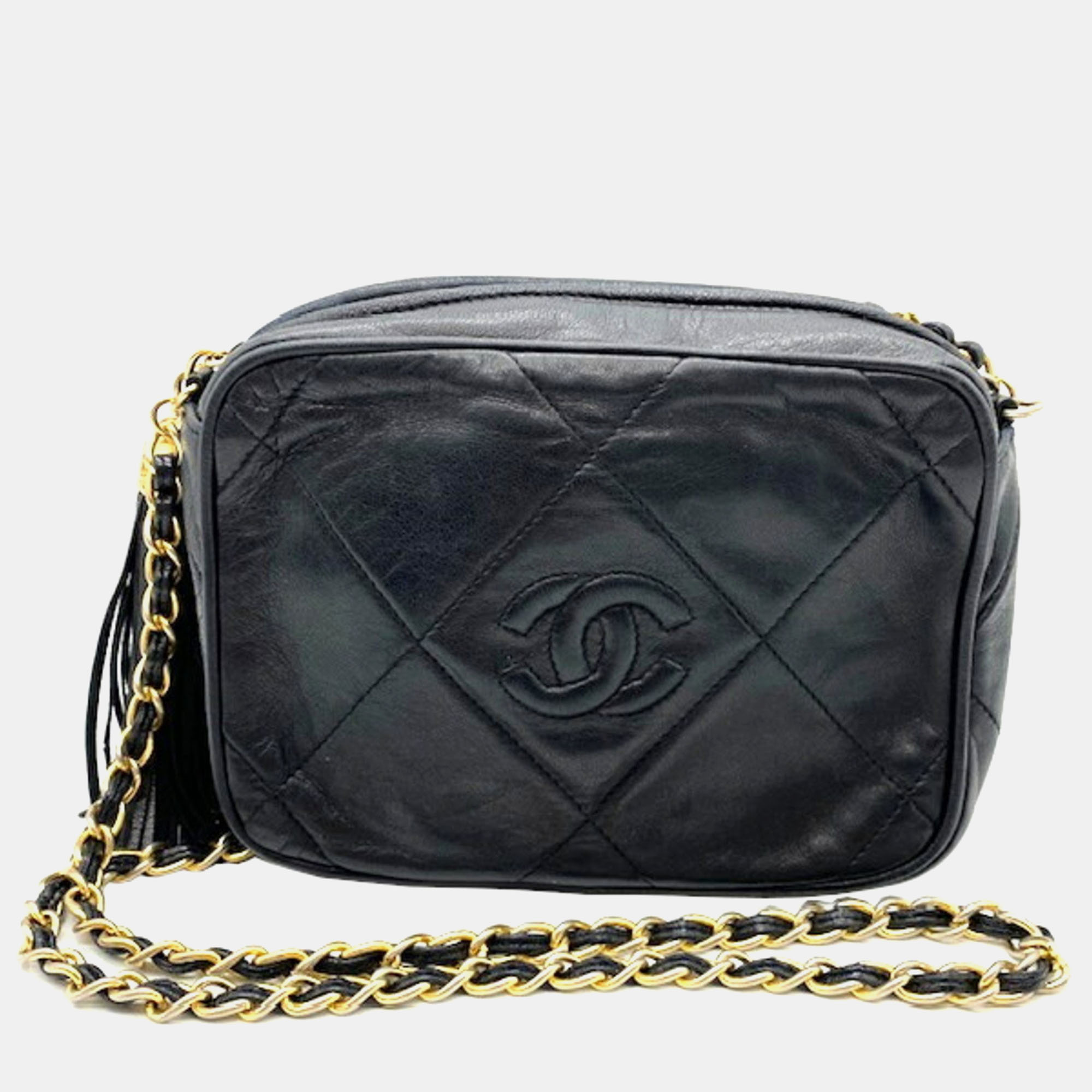 Chanel black chevron lambskin medium vintage diamond cc camera bag