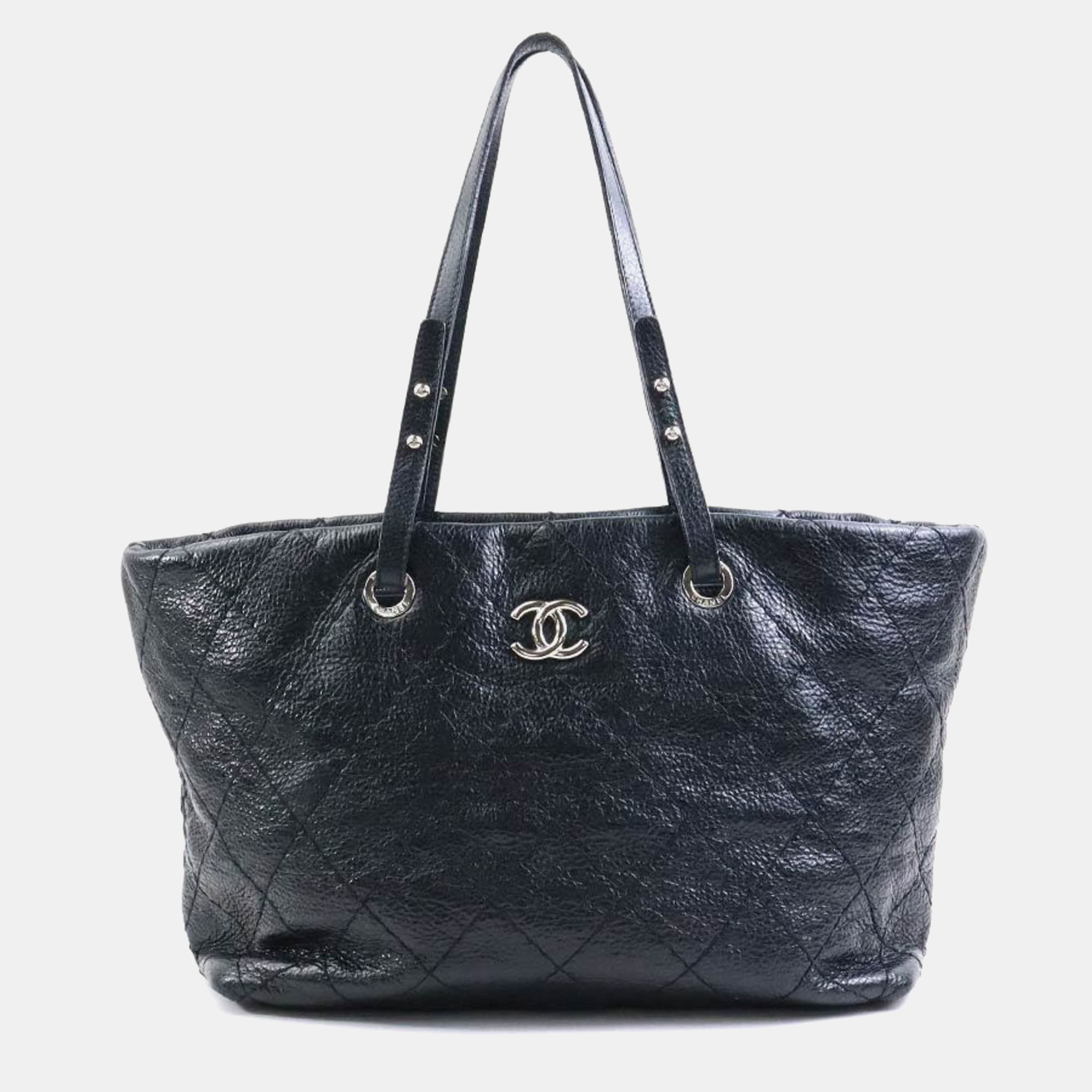 Chanel black glazed calfskin large on the road tote bag