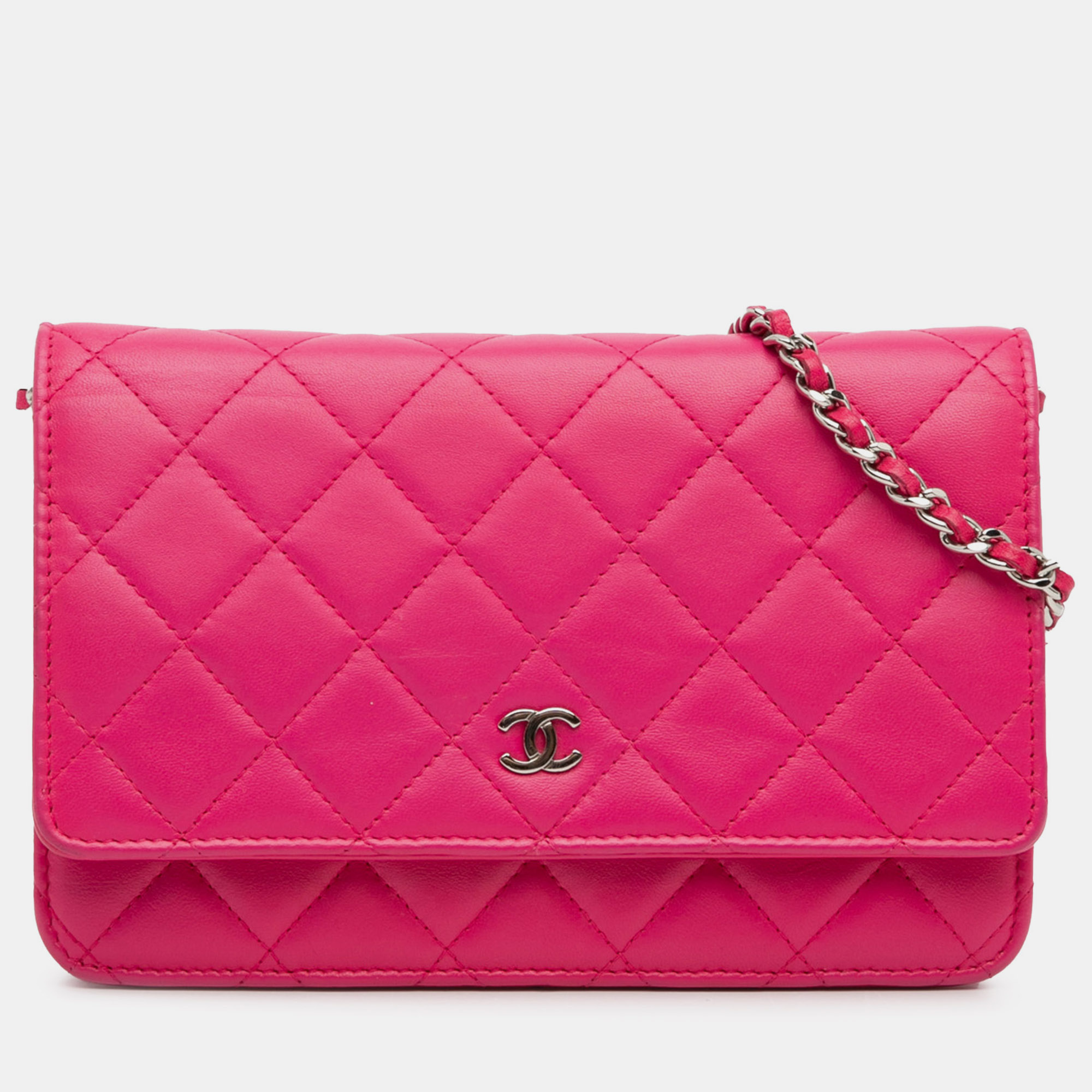 Chanel cc quilted lambskin wallet on chain