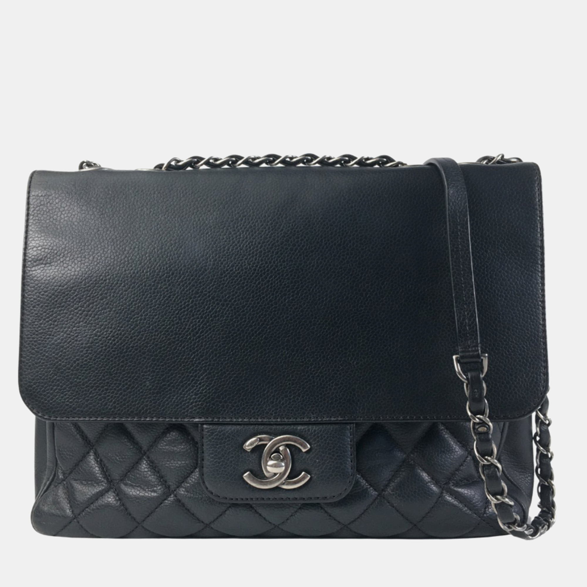 Chanel black leather flap shoulder bag