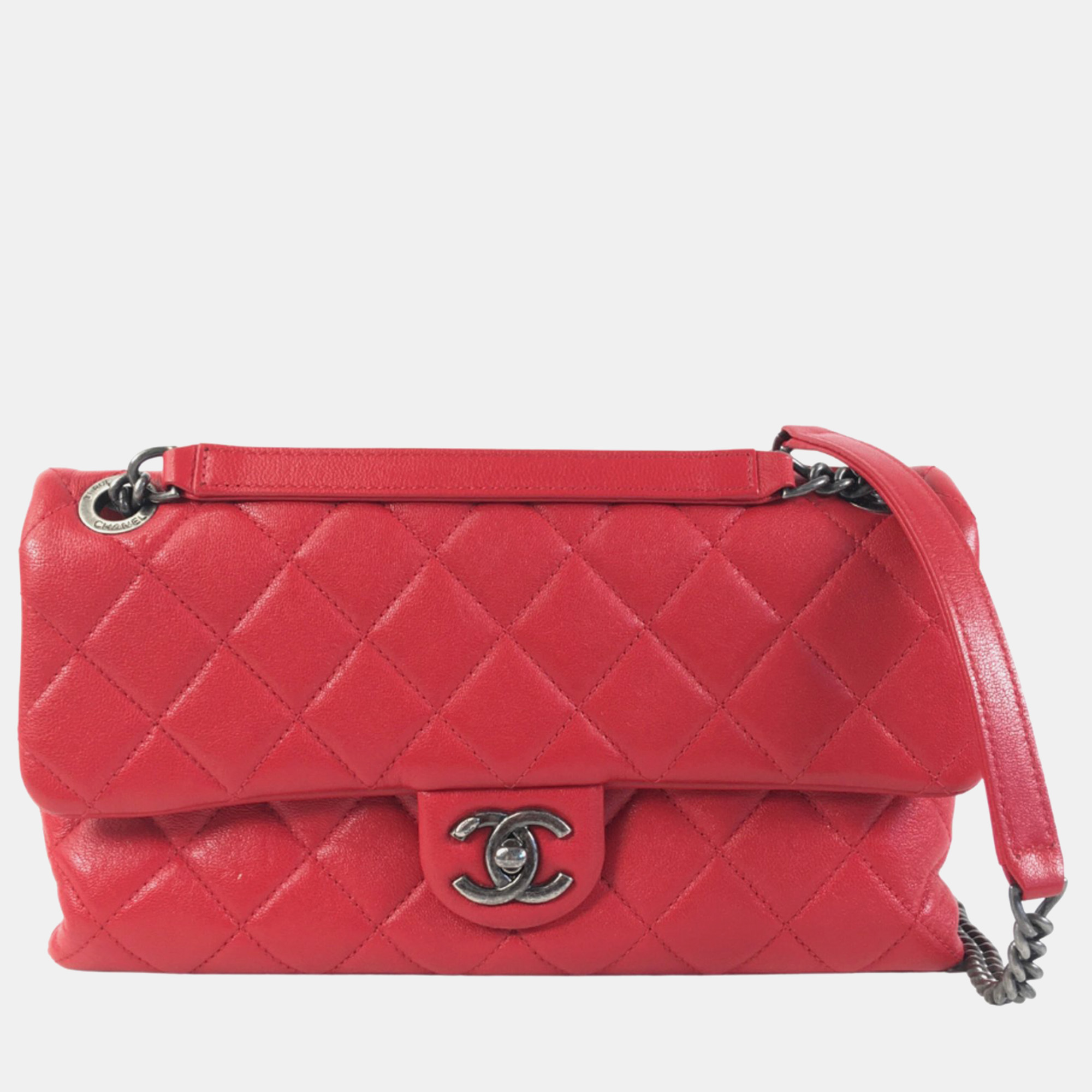 Chanel red cc quilted lambskin single flap bag