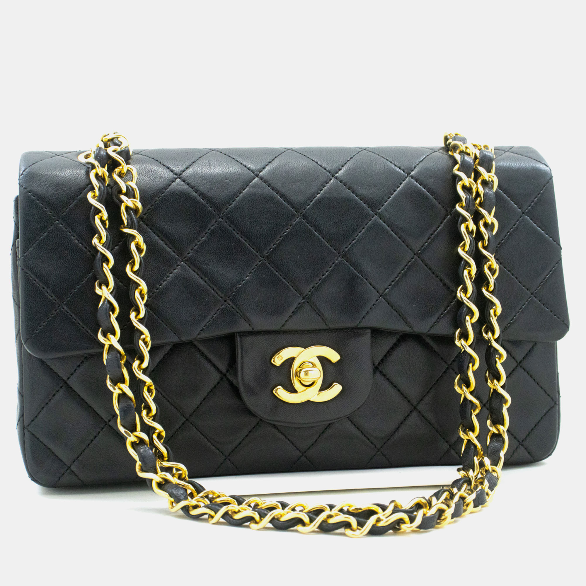 Chanel  leather  classic double flap shoulder bags