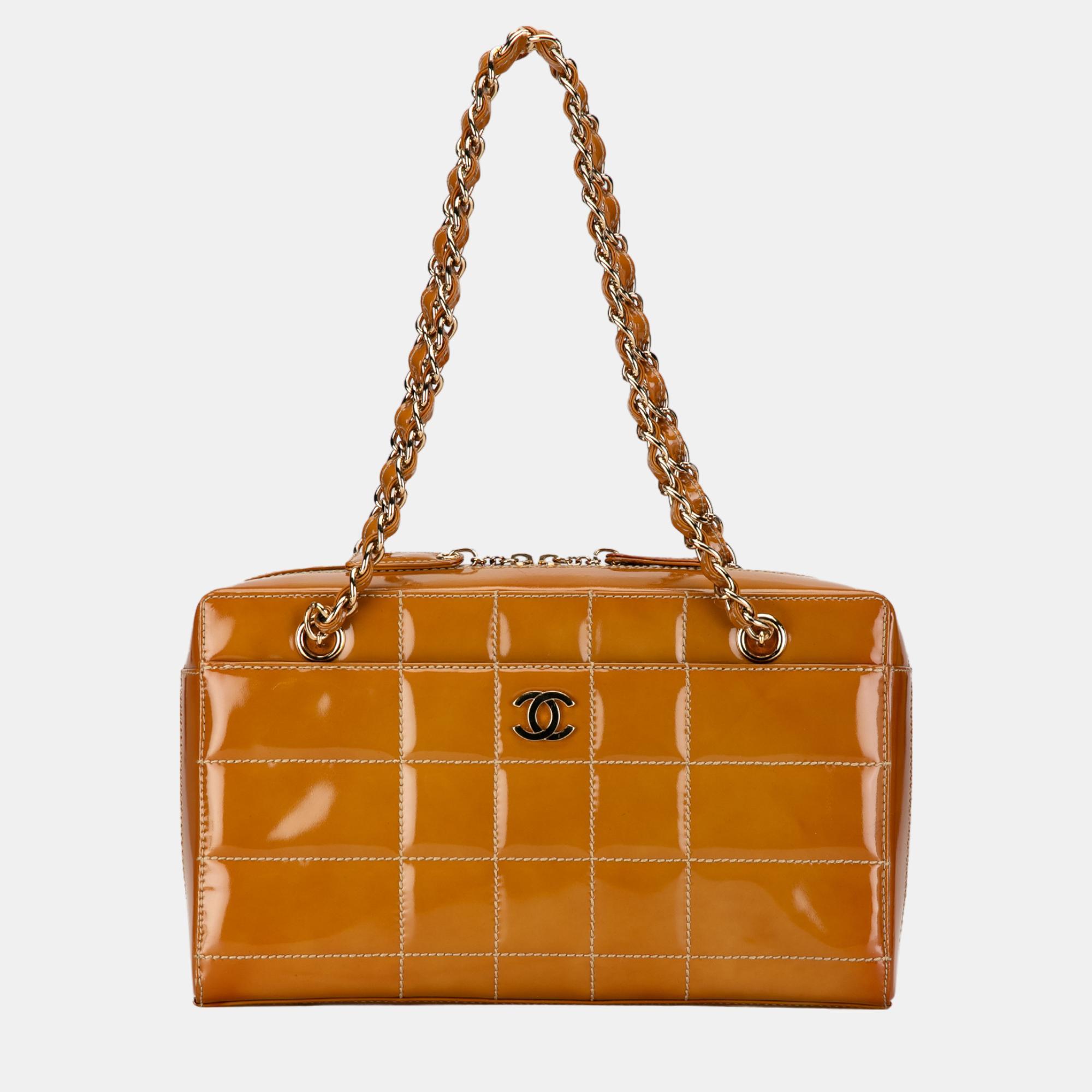 Chanel brown cc chocolate bar patent shoulder bag