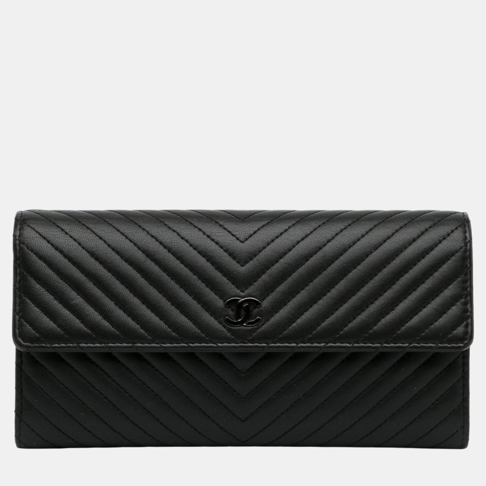 Chanel black cc chevron lambskin long wallet