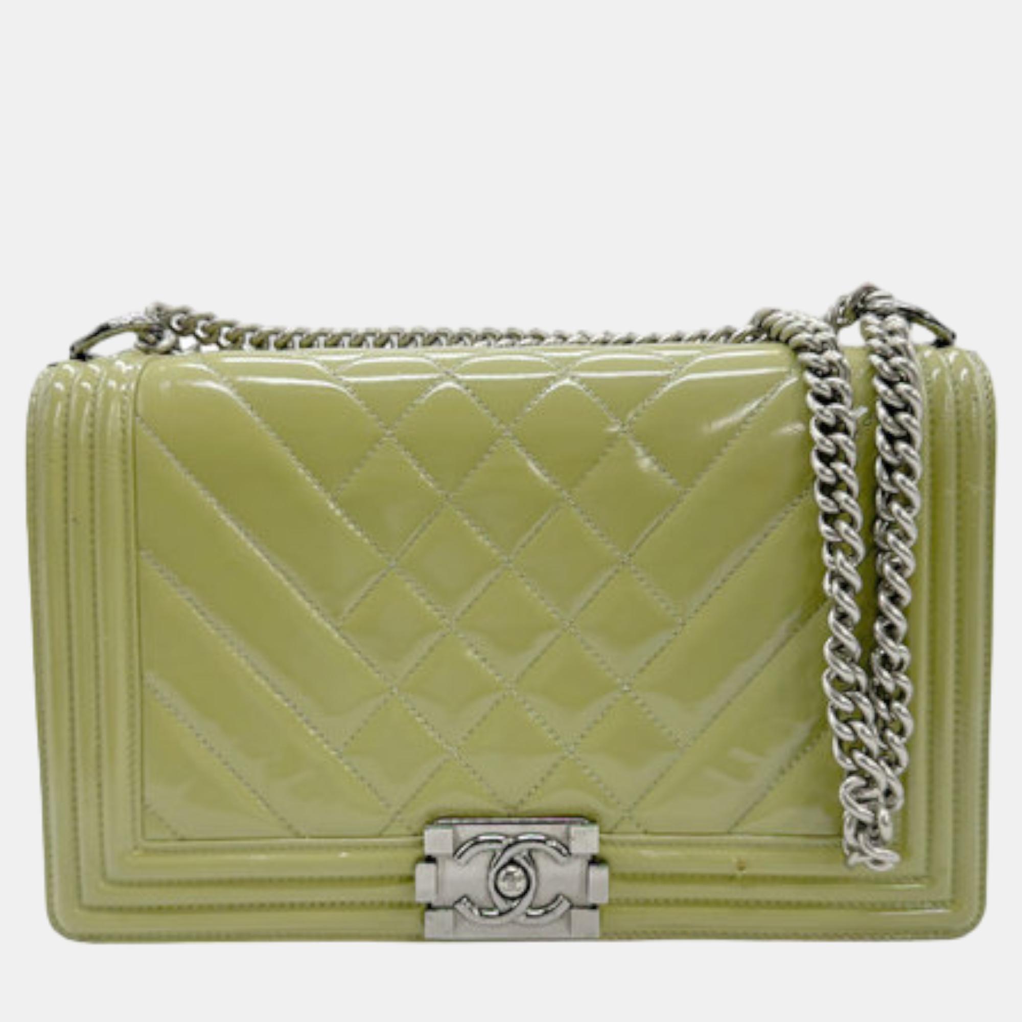 Chanel green patent leather large boy shoulder bags