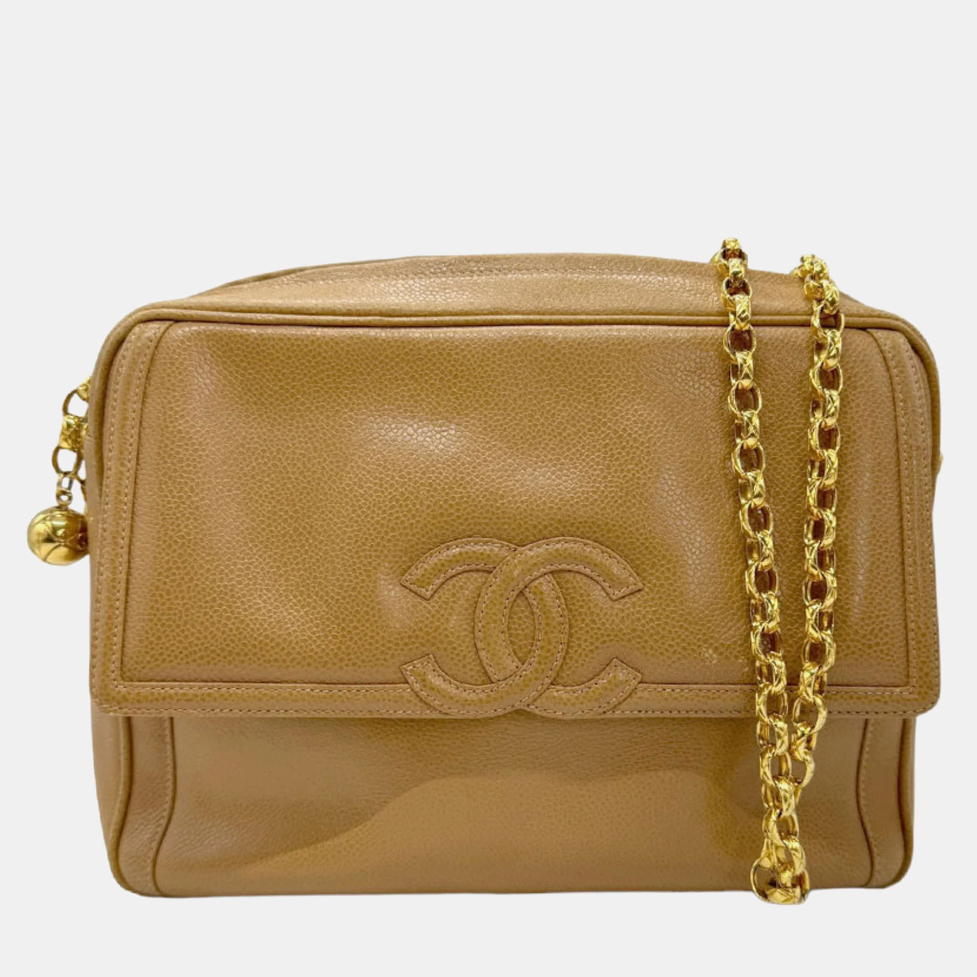 Chanel white leather large caviar cc logo flap shoulder bag