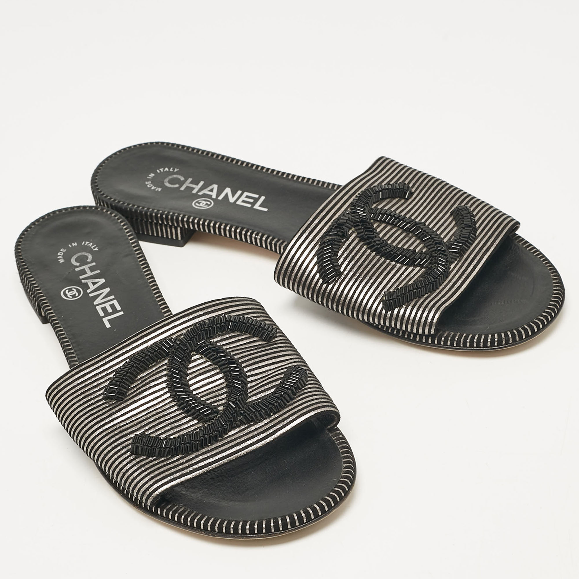 Chanel Black Leather And Suede CC Flat Slides Size 37.5