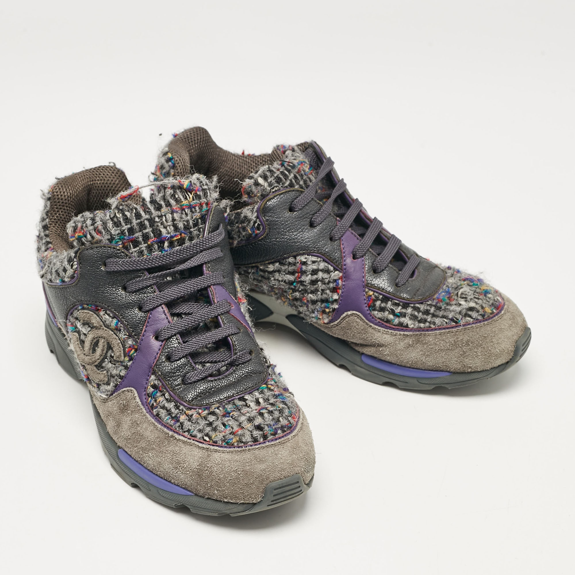 Chanel Multicolor Leather And Tweed CC Lace Up Sneakers Size 37.5