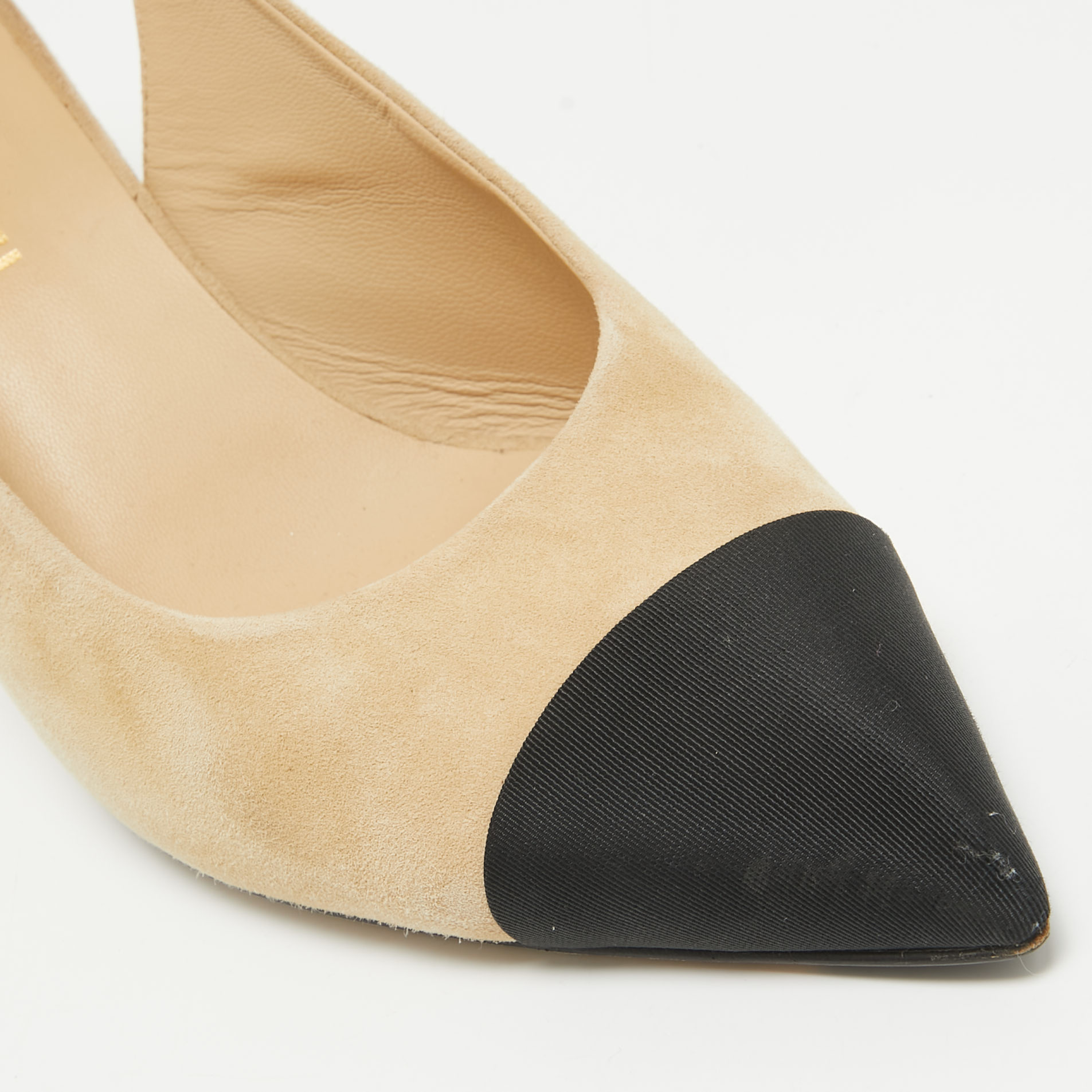 Chanel Beige/Black Leather And Suede Cap Toe Slingback Pumps Size 41