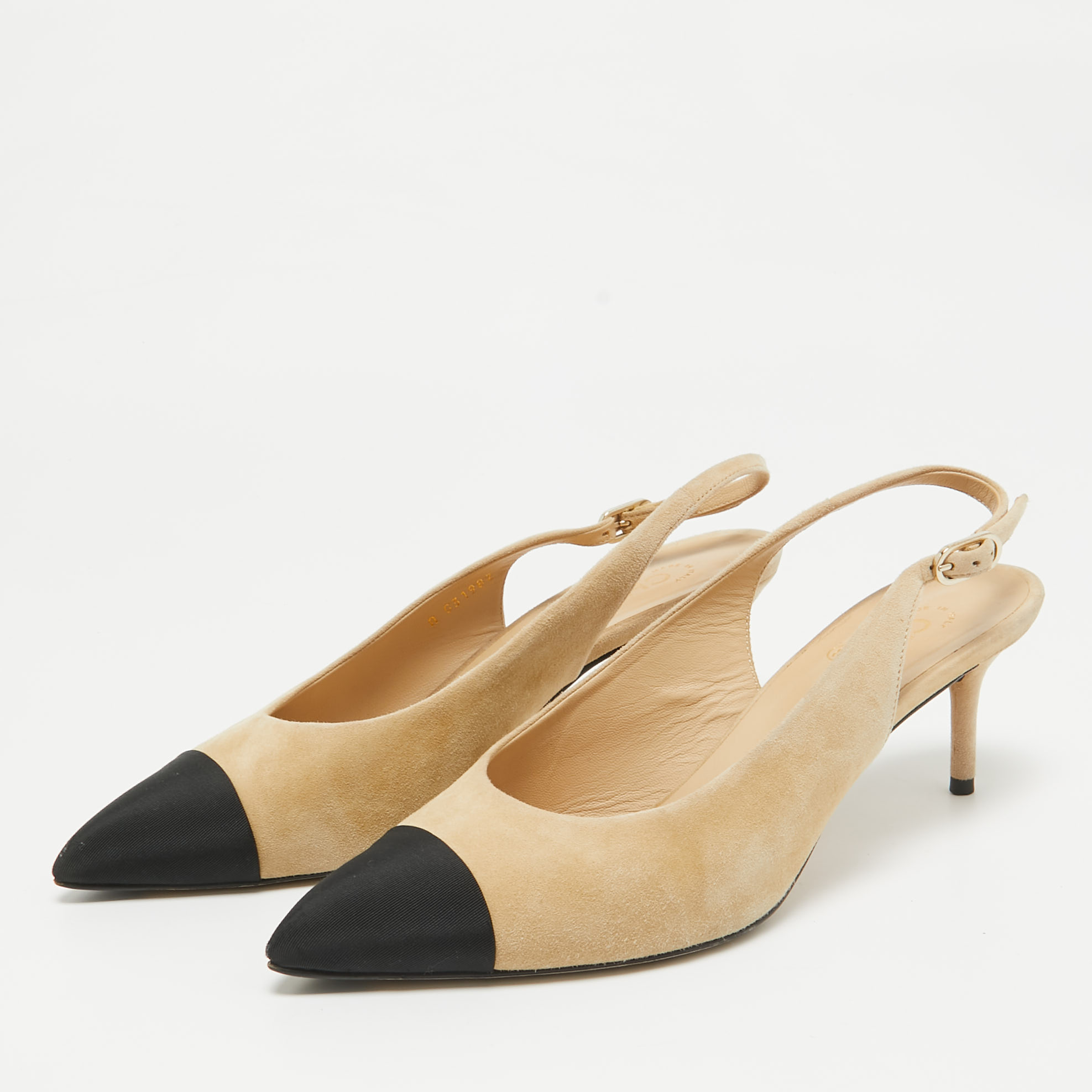 Chanel Beige/Black Leather And Suede Cap Toe Slingback Pumps Size 41