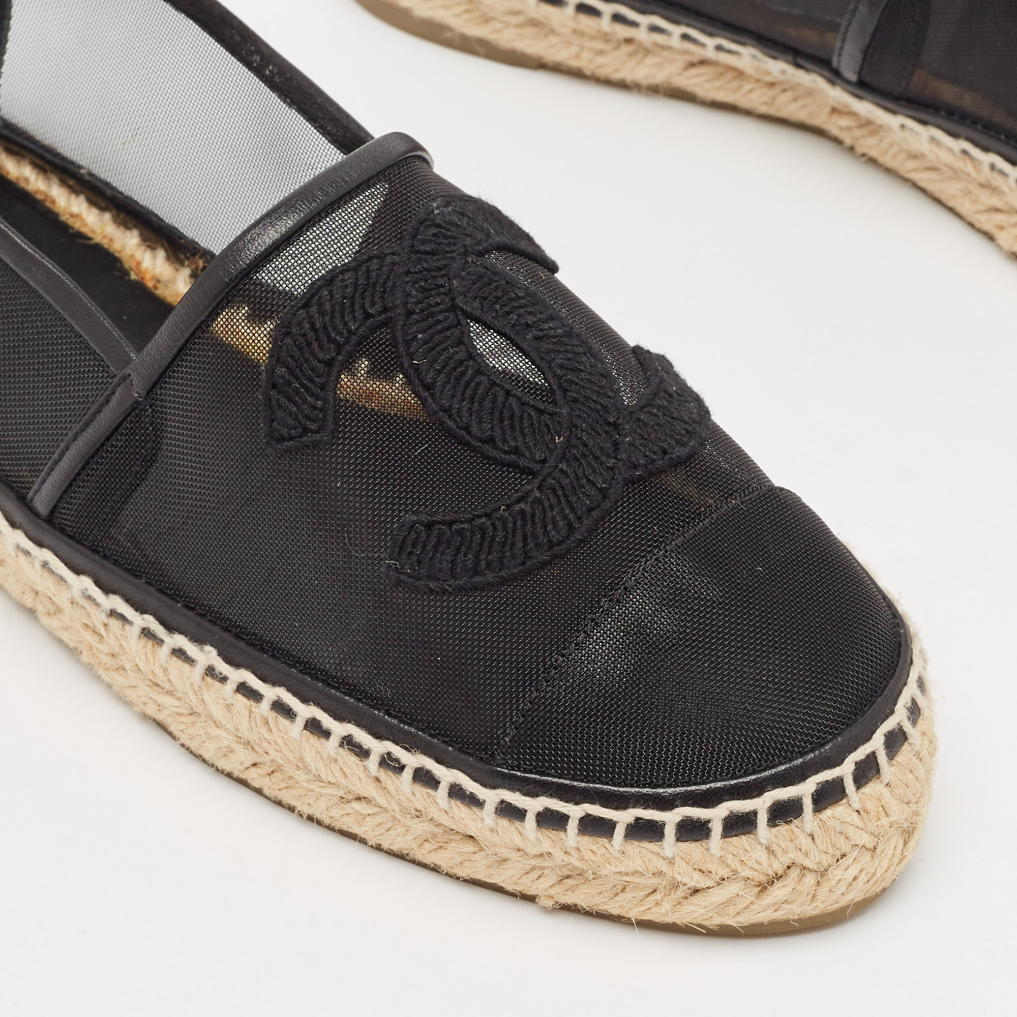 Chanel Black Mesh And Leather CC Espadrille Flats Size 36