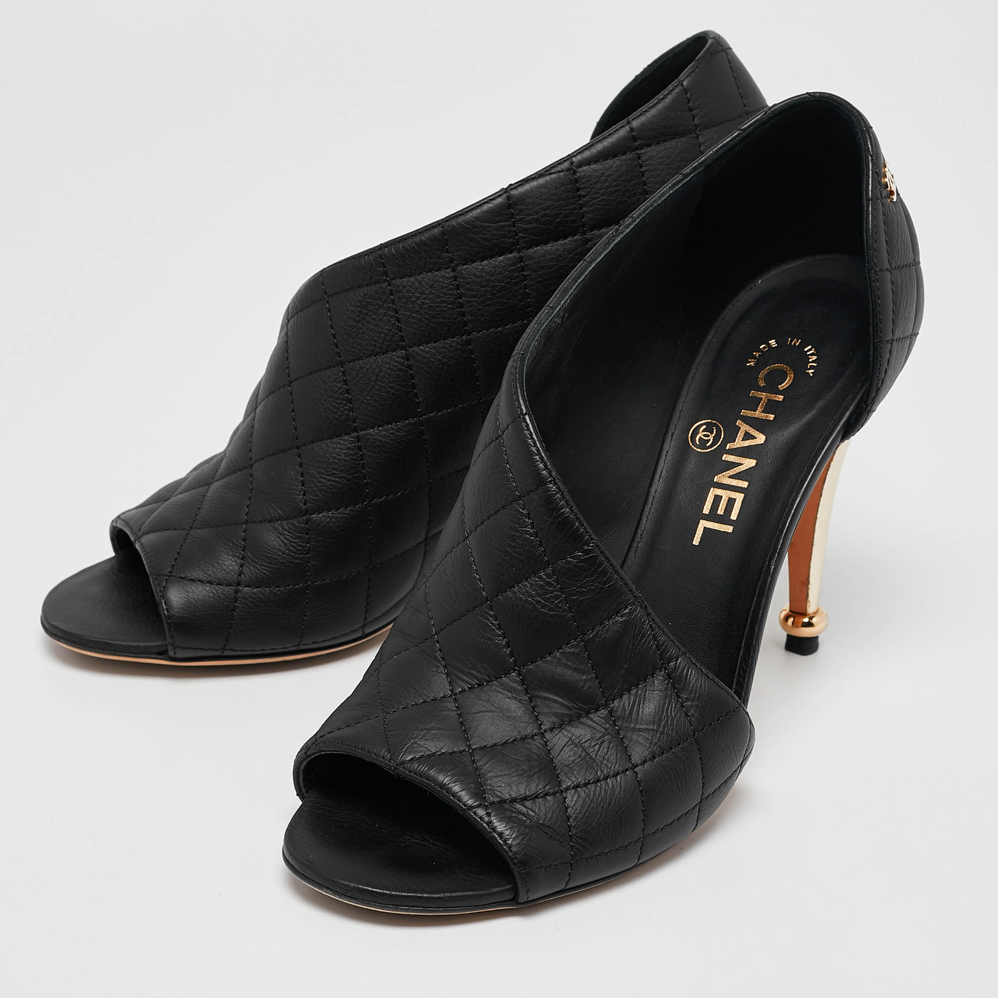 Chanel Black Quilted Leather CC Open Toe D'orsay Sandals Size 38.5