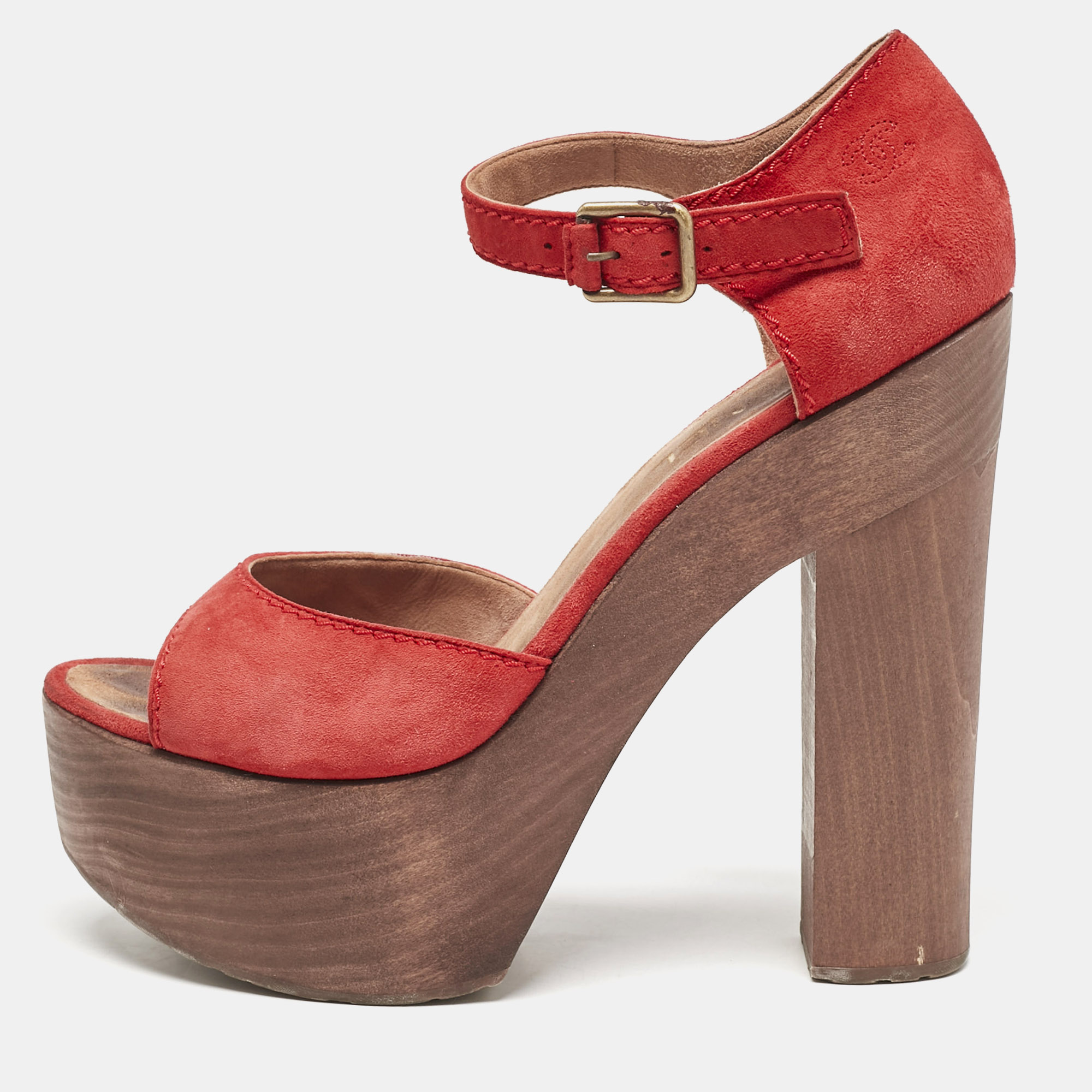 Chanel Red Suede and Wood Block Heel Platform Ankle Strap Sandals Size
Chanel Red Suede and Wood Block Heel Platform Ankle Strap Sandals Size