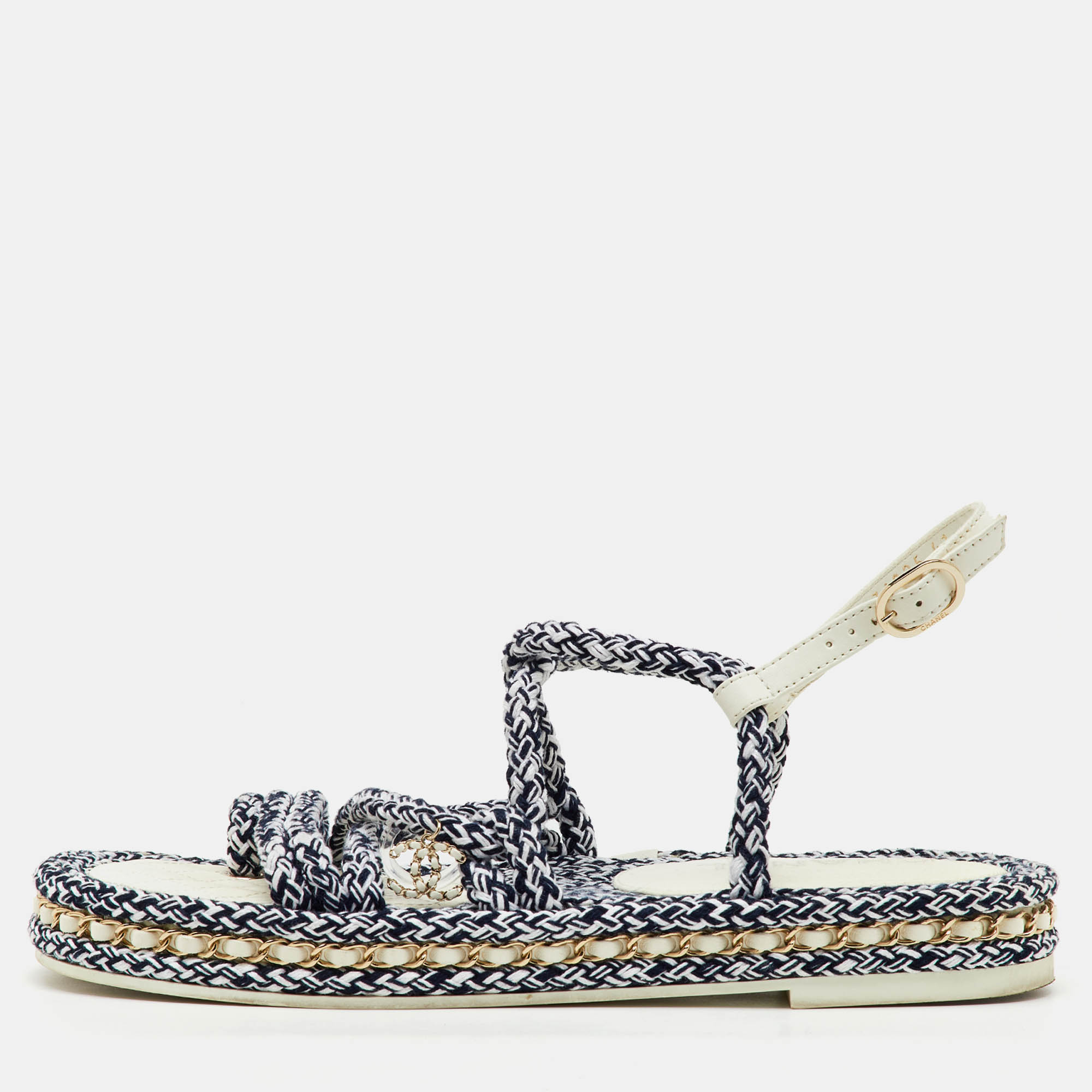 Chanel White/Black Rope and Leather CC Ankle Strap Sandals Size
Chanel White/Black Rope and Leather CC Ankle Strap Sandals Size