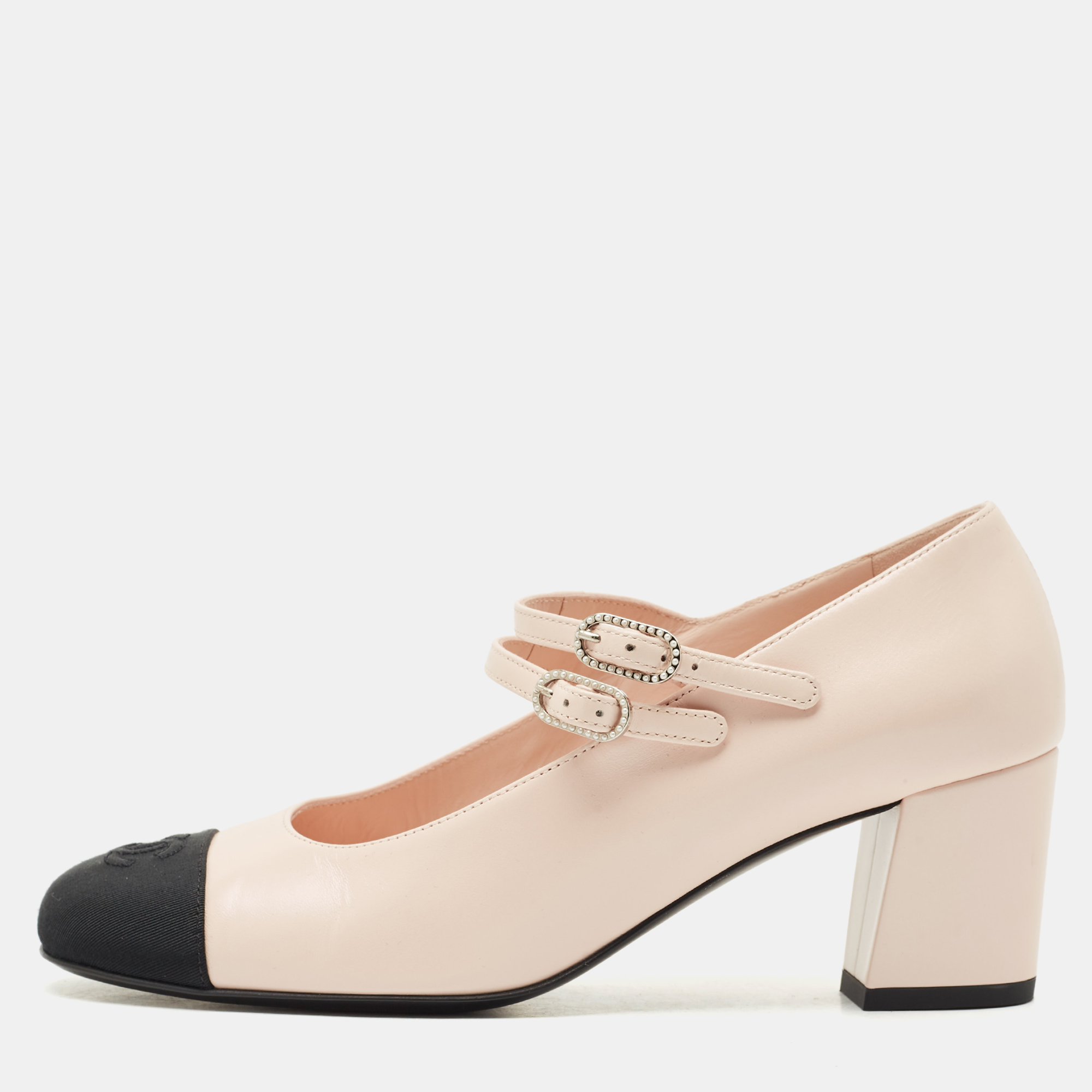 Chanel Pink/Black Leather and Grosgrain Cap Toe Mary Jane Pumps Size
Chanel Pink/Black Leather and Grosgrain Cap Toe Mary Jane Pumps Size