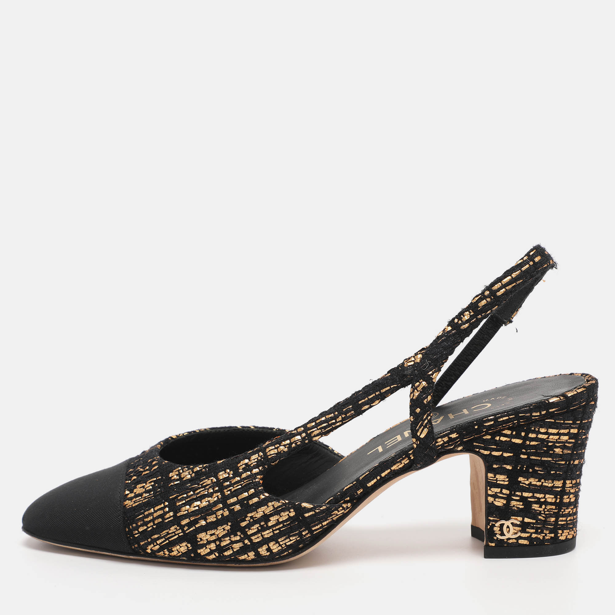 Chanel Black/Gold Tweed and Leather Cap Toe CC Slingback Pumps Size
Chanel Black/Gold Tweed and Leather Cap Toe CC Slingback Pumps Size