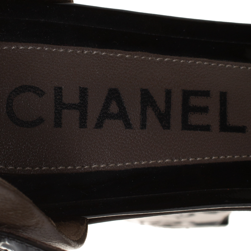 Chanel Black/Grey Patent And Leather Wedge Sandals Side 39.5