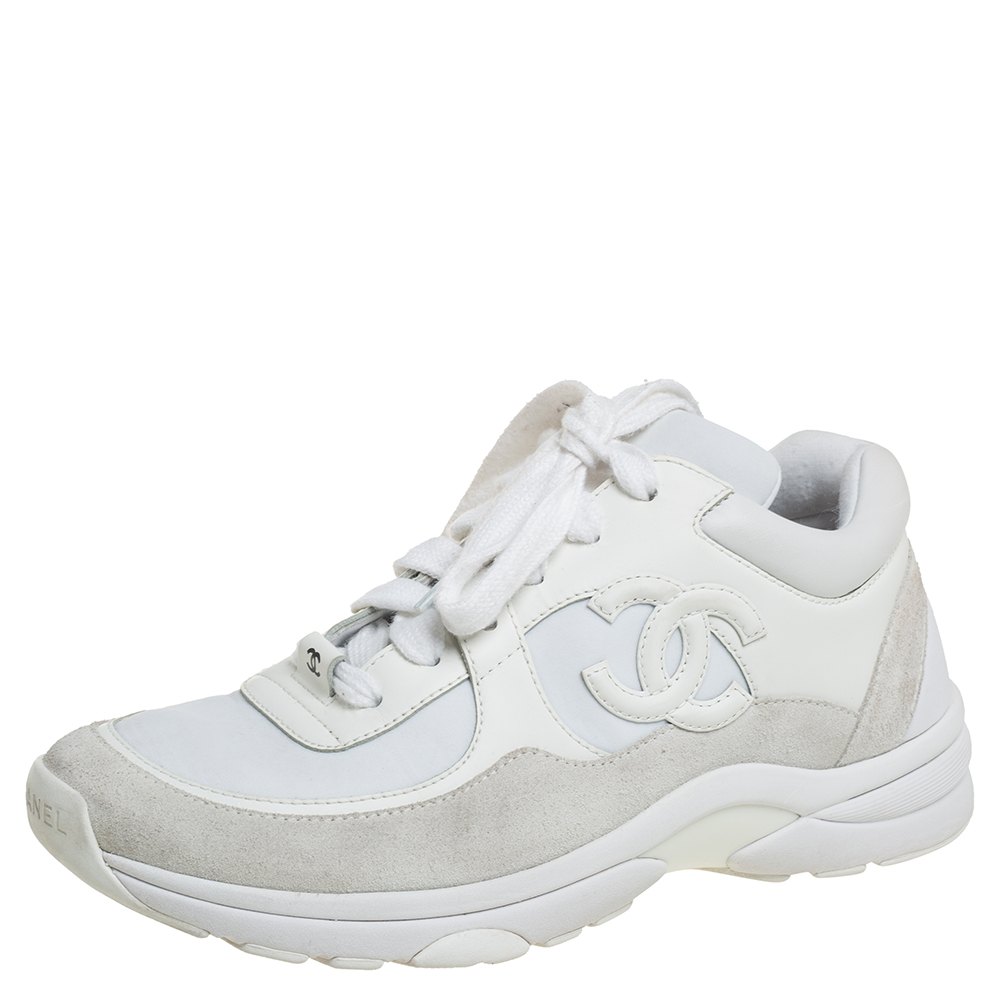 Chanel White Leather And Neoprene CC Low Top Sneakers Size 37.5