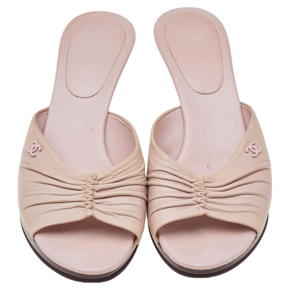 Chanel Light Pink Leather Open Toe Mule Sandals Size 39