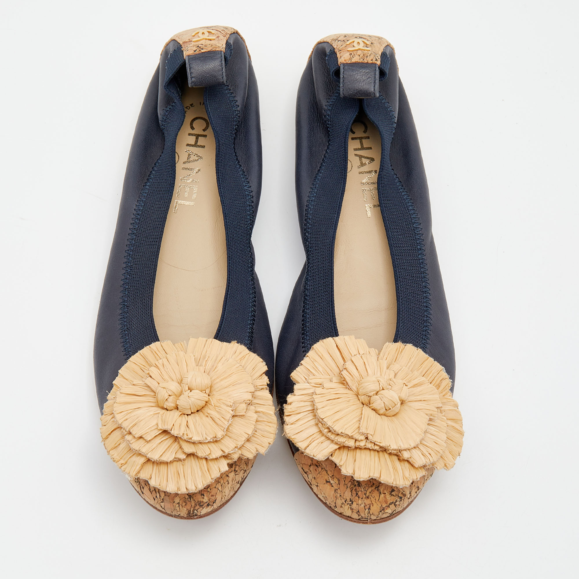 Chanel Navy Blue/Beige Leather And Straw Camellia Ballet Flats Size 38