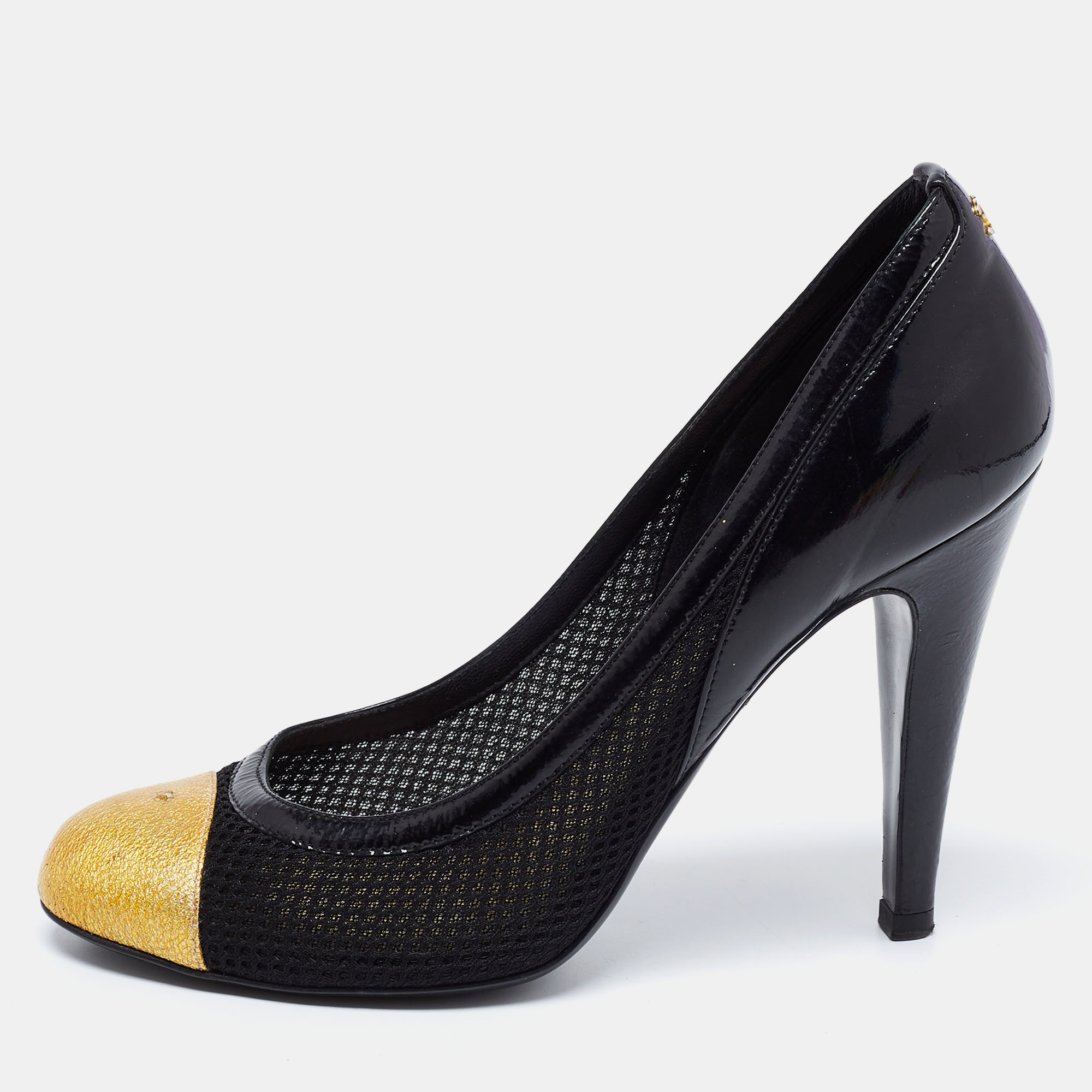 Chanel black/yellow mesh, patent and textured leather cap-toe pumps size 39