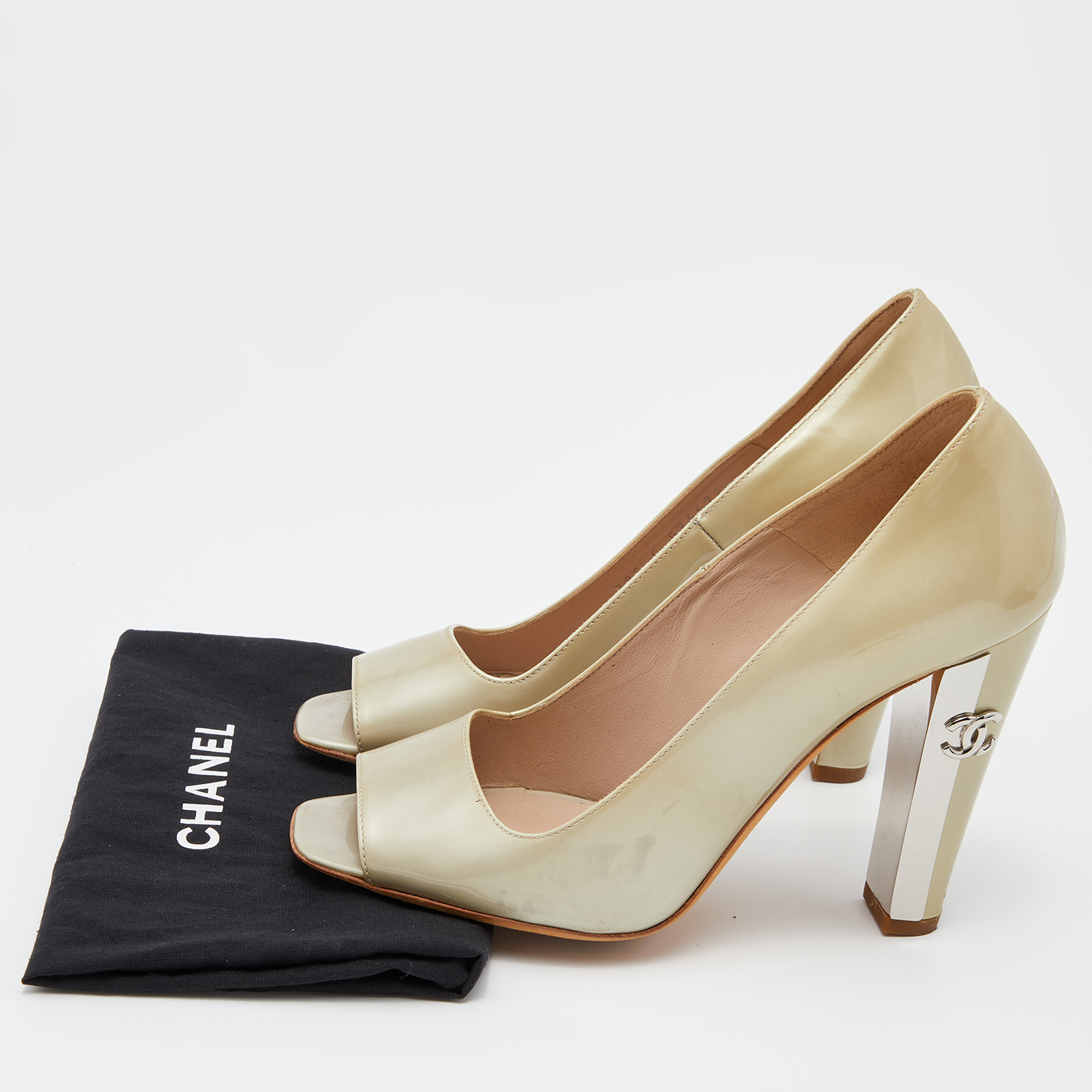 Chanel Pale Green Leather CC Open Toe Pumps Size 36.5