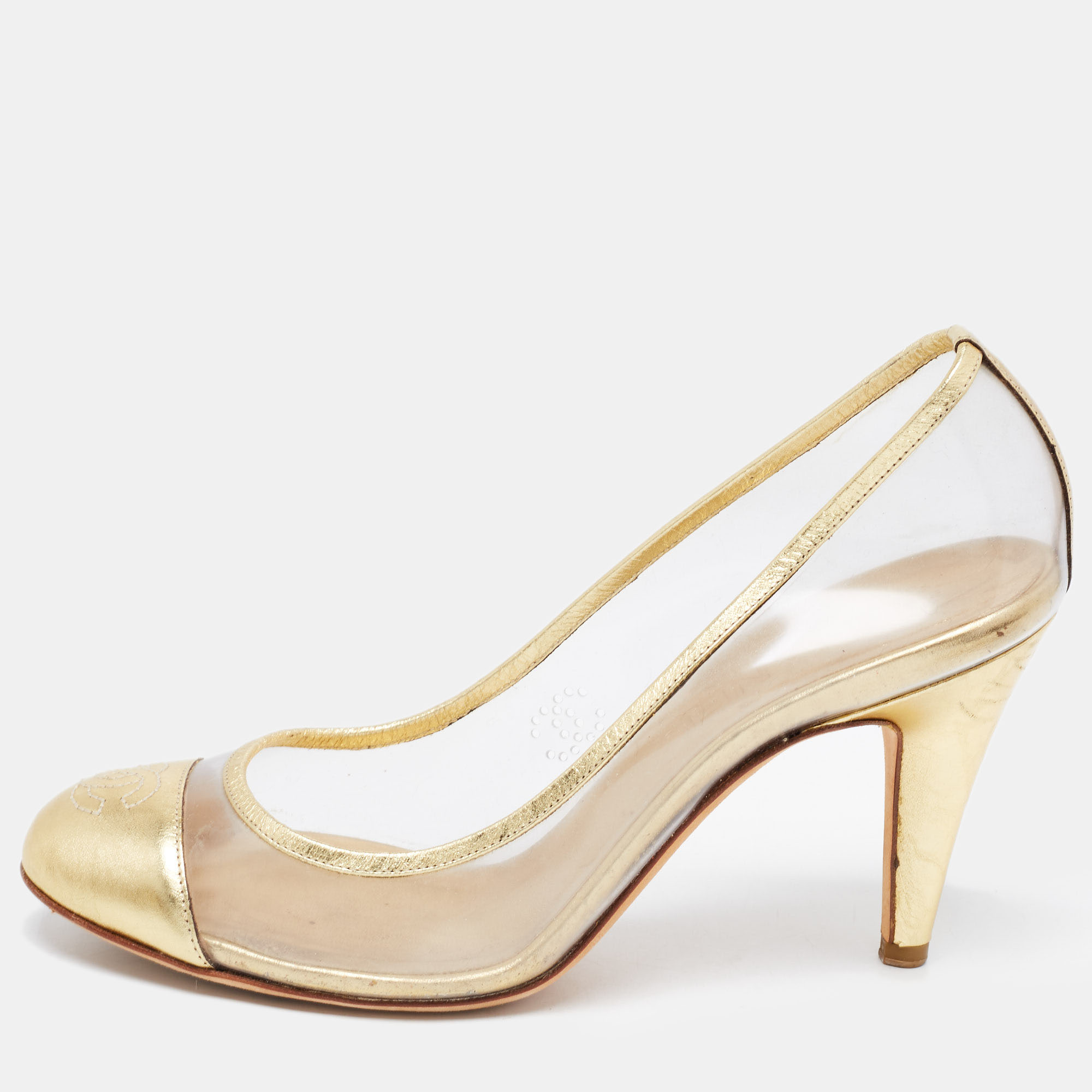 Chanel Gold Leather And PVC CC Pumps Size 37.5