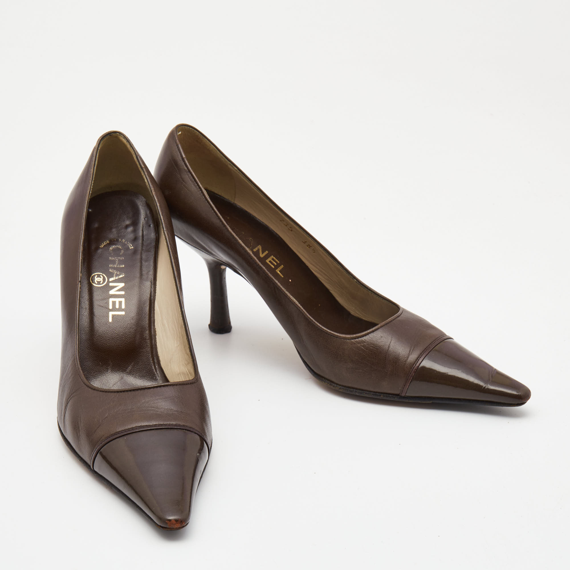 Chanel Brown Leather Pointed Cap Toe Pumps Size 38.5