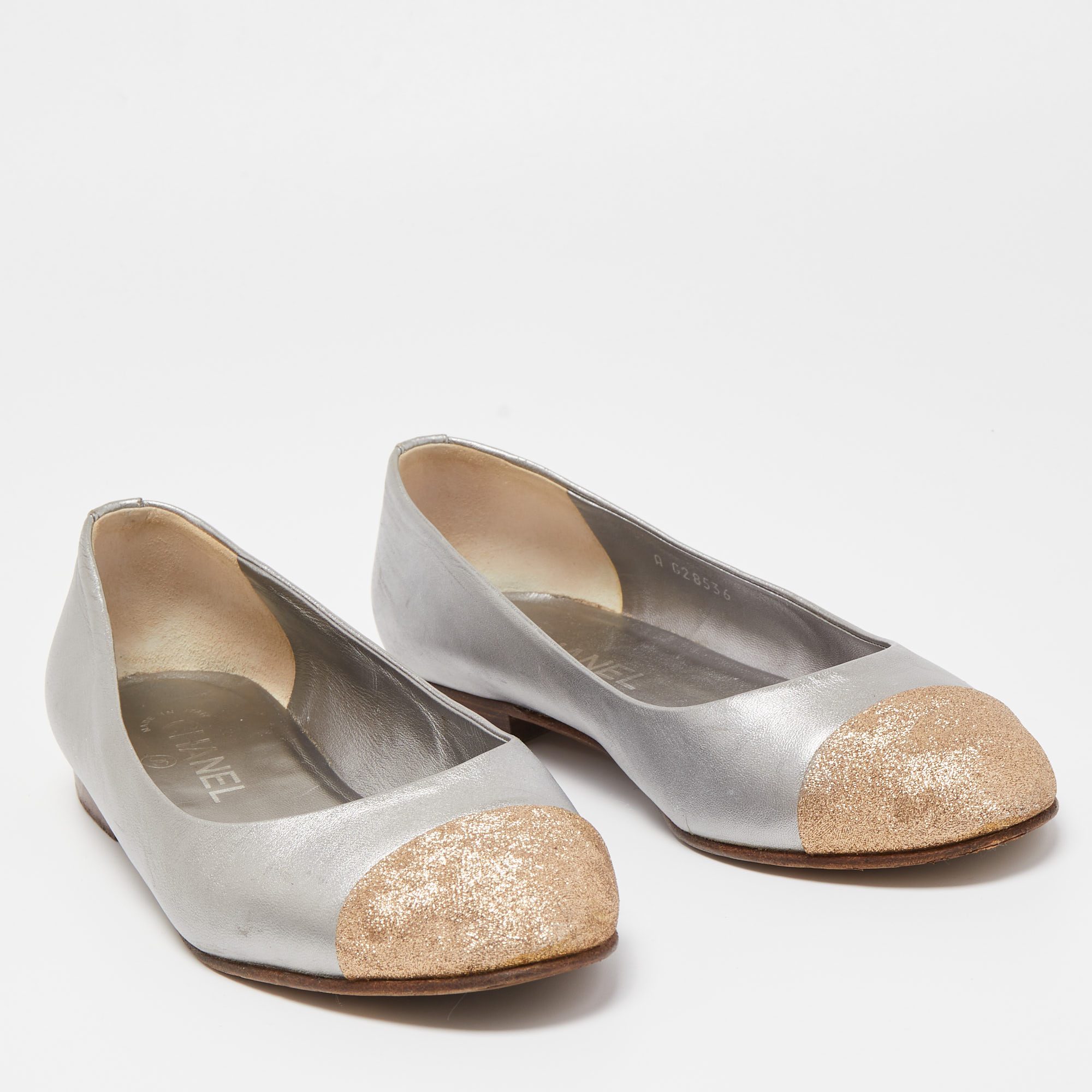 Chanel Metallic Gold/Silver Leather CC Cap Toe Ballet Flats Size 38