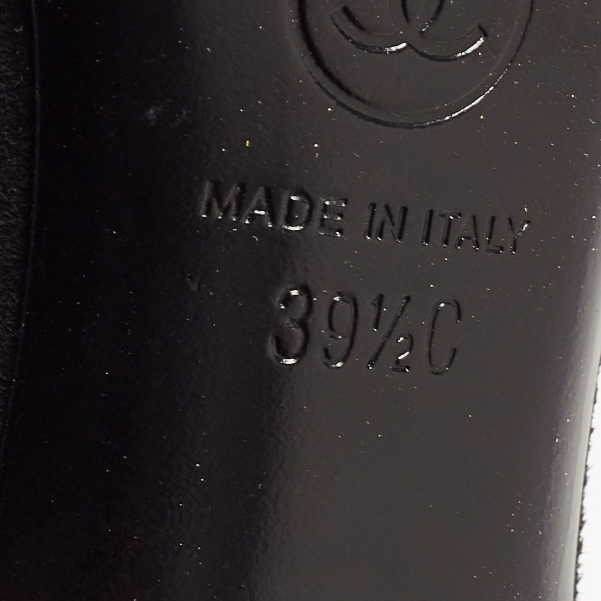 Chanel Black Suede And Patent Cap Toe CC T-Strap Pumps Size 39.5