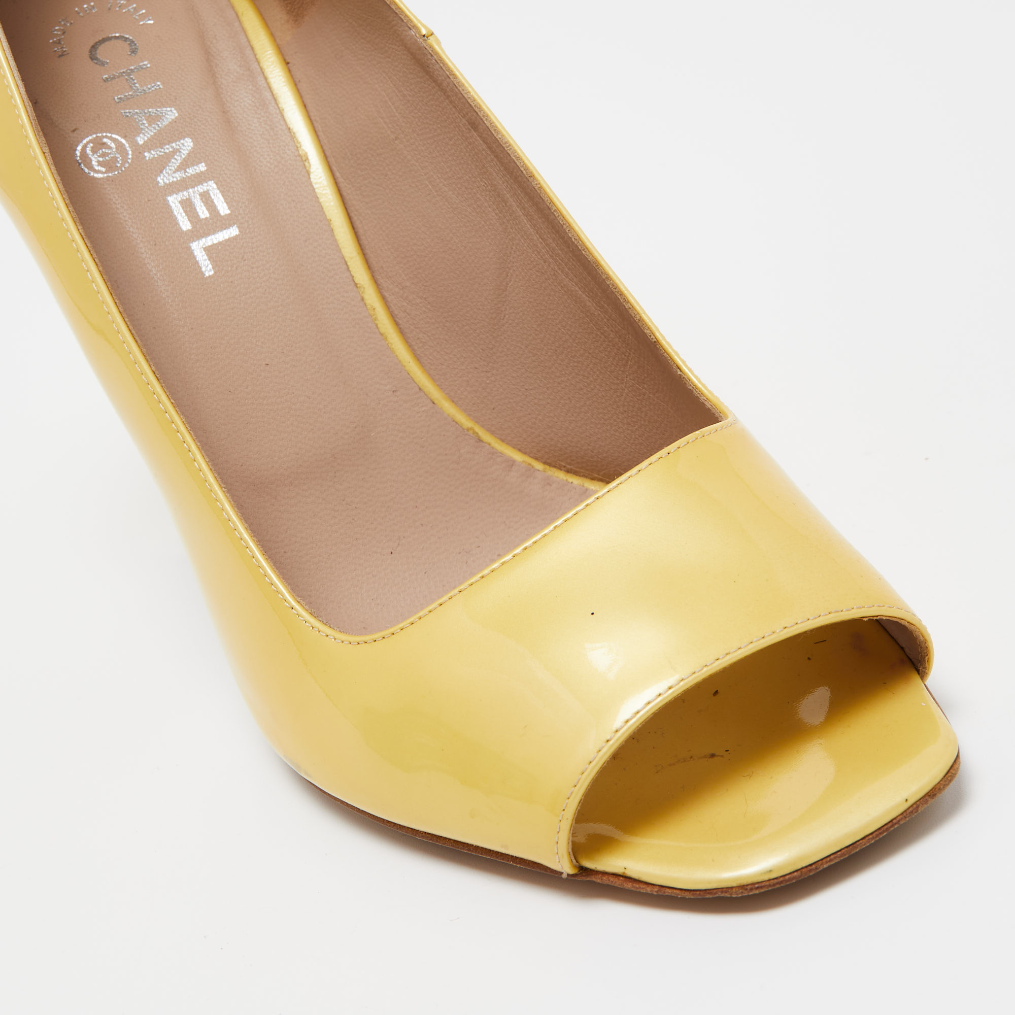 Chanel Yellow Patent Leather CC Open Toe Pumps Size 40
