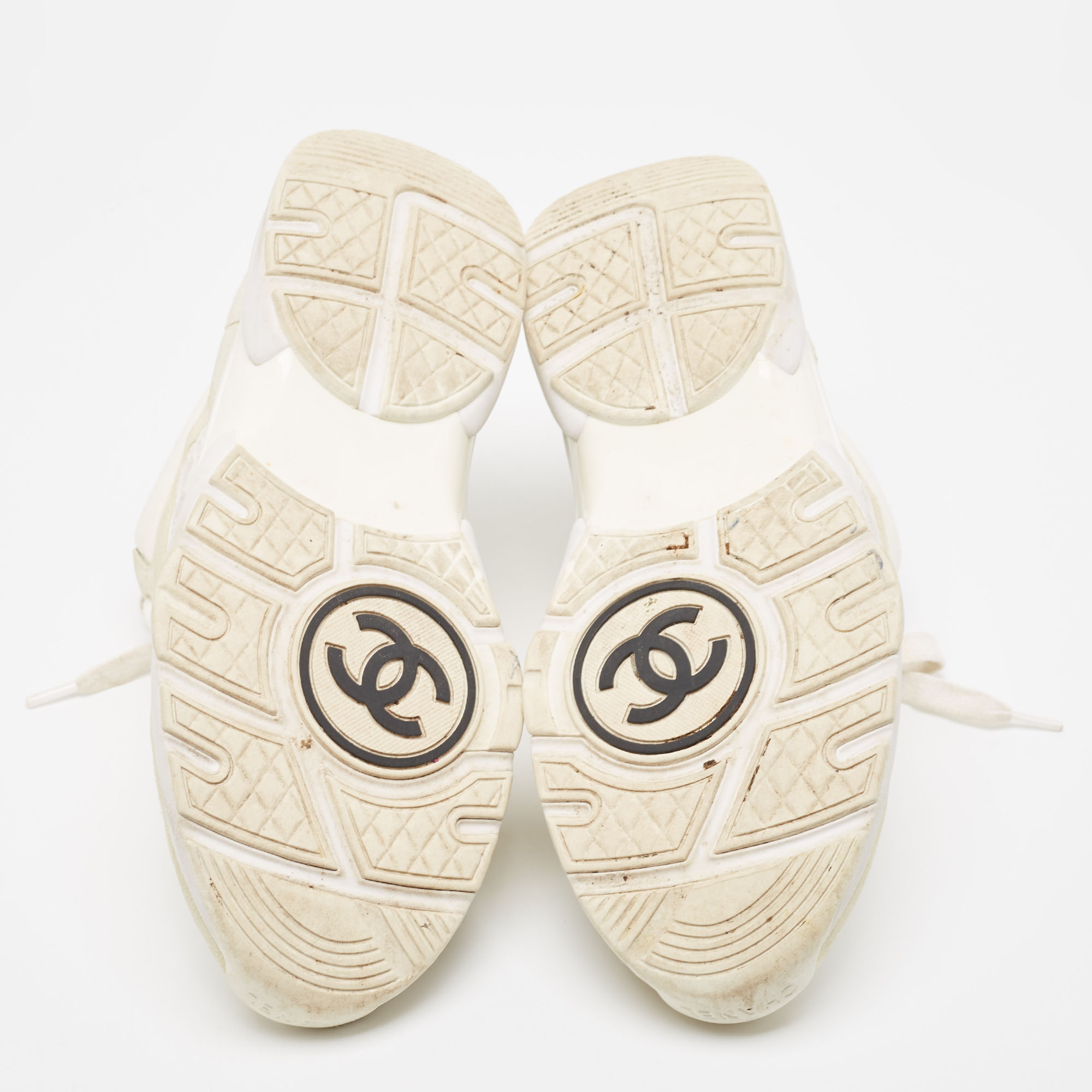 Chanel Two Tone Suede And Neoprene CC Low Top Sneakers Size 40