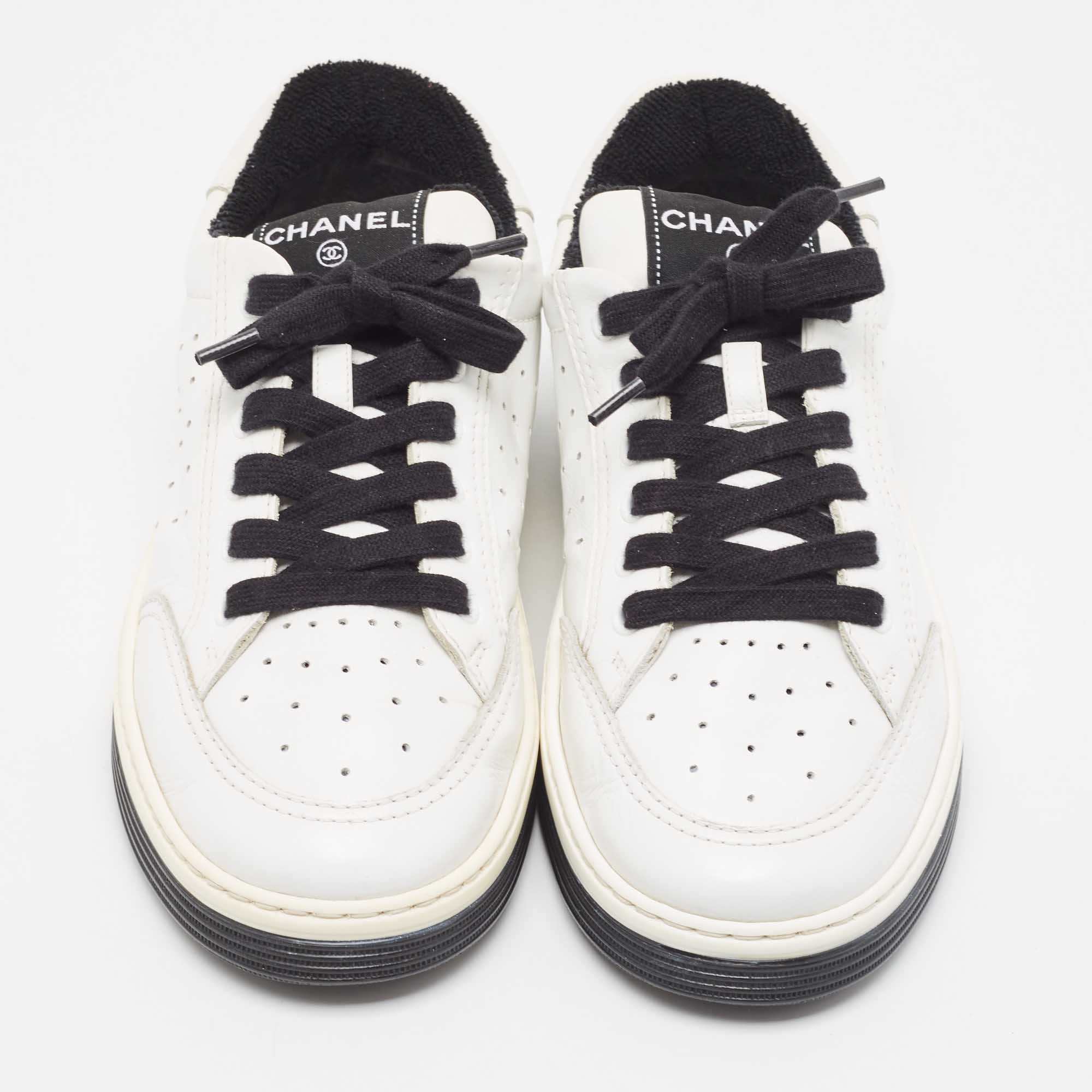 Chanel White Perforated Leather Logo Low Top Sneakers Size 39