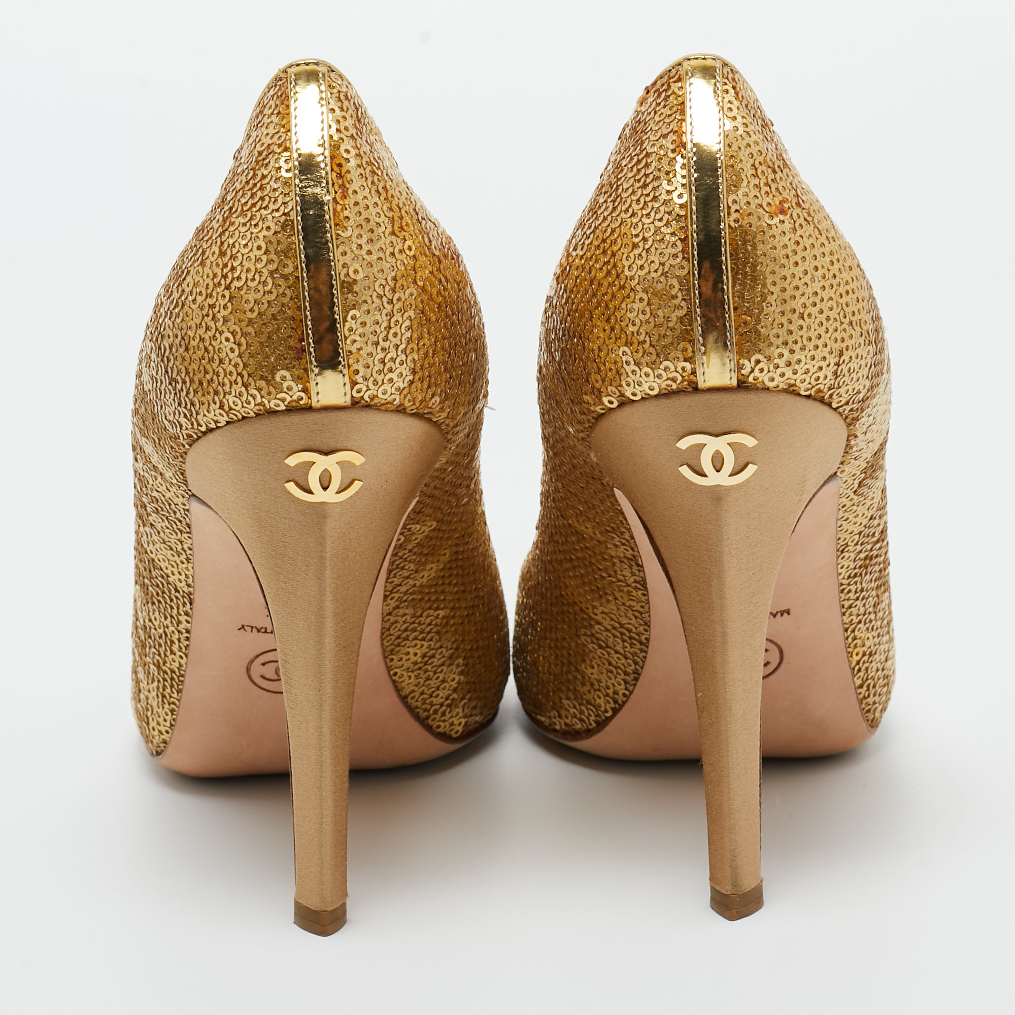 Chanel Gold Sequins Round Toe Pumps 39.5
