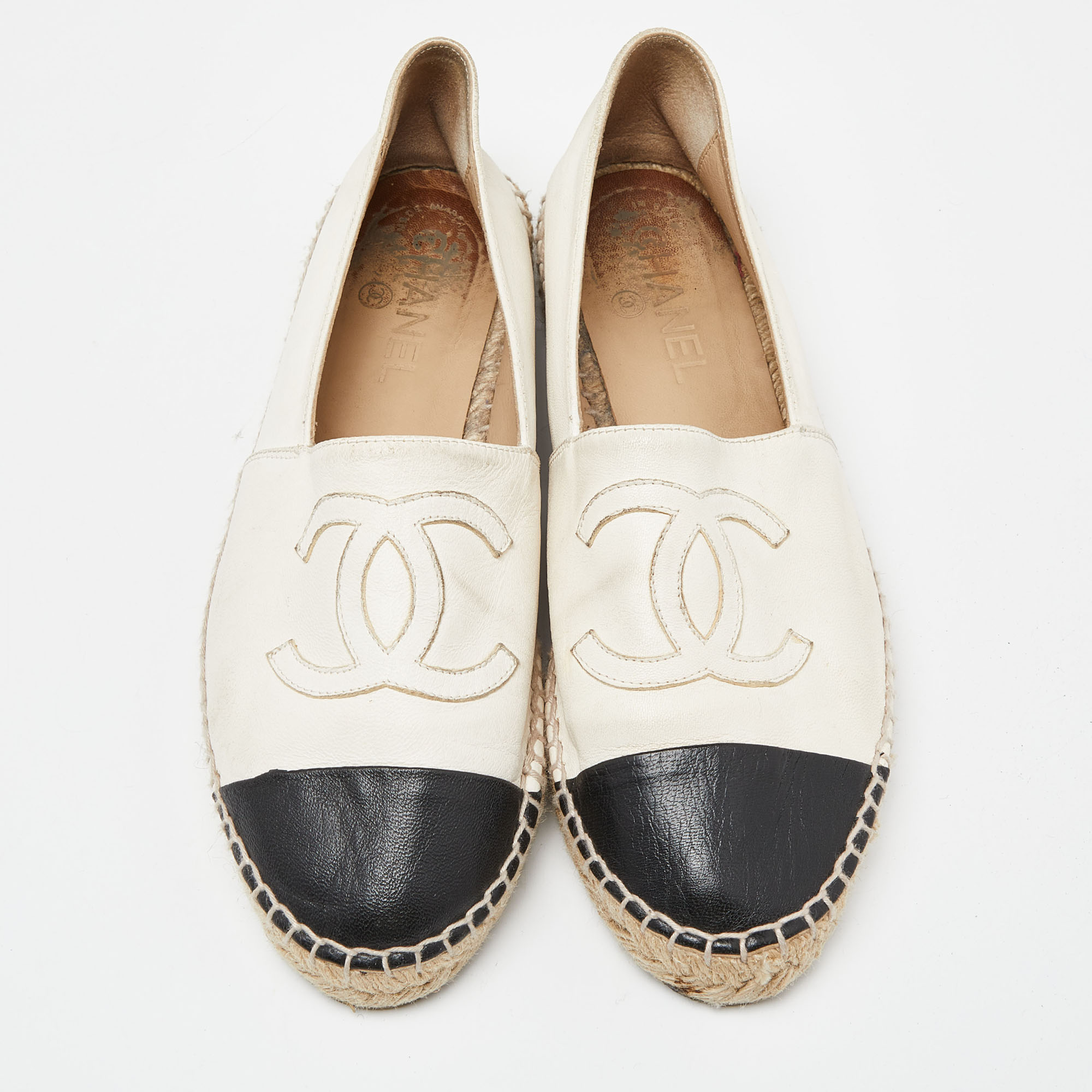 Chanel Off White/Black Leather CC Espadrille Flats Size 38