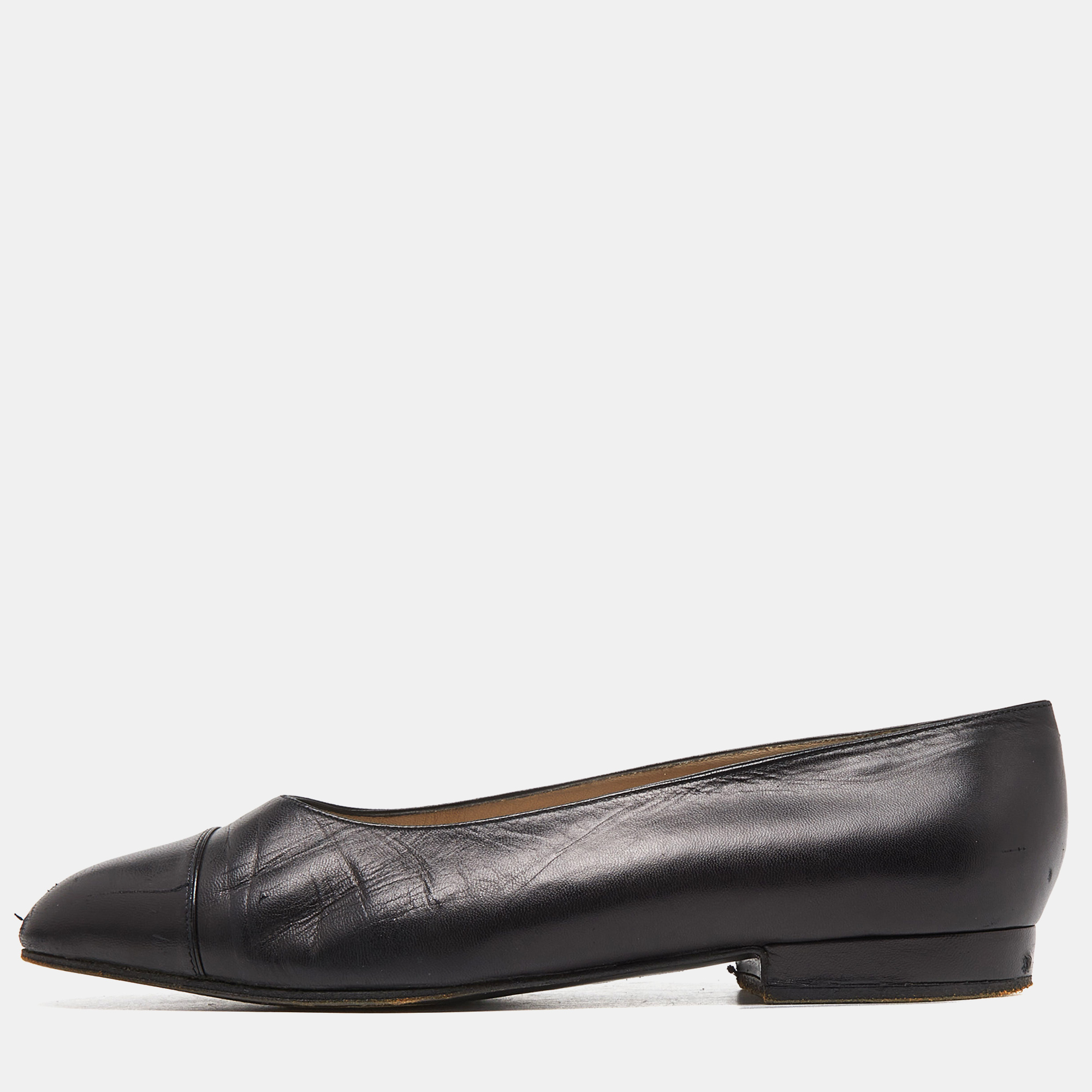 

Chanel Black Leather Ballet Flats Size