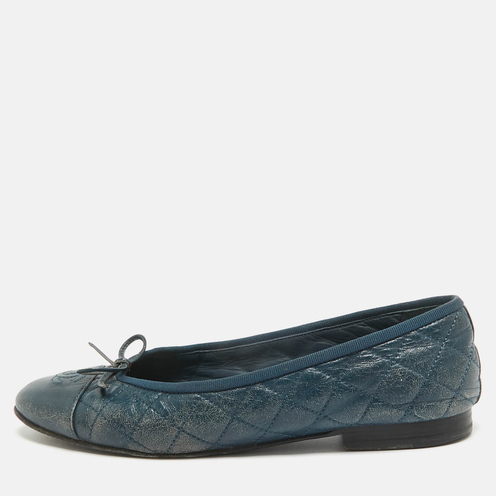 Chanel blue leather cc cap toe ballet  flats size 38.5