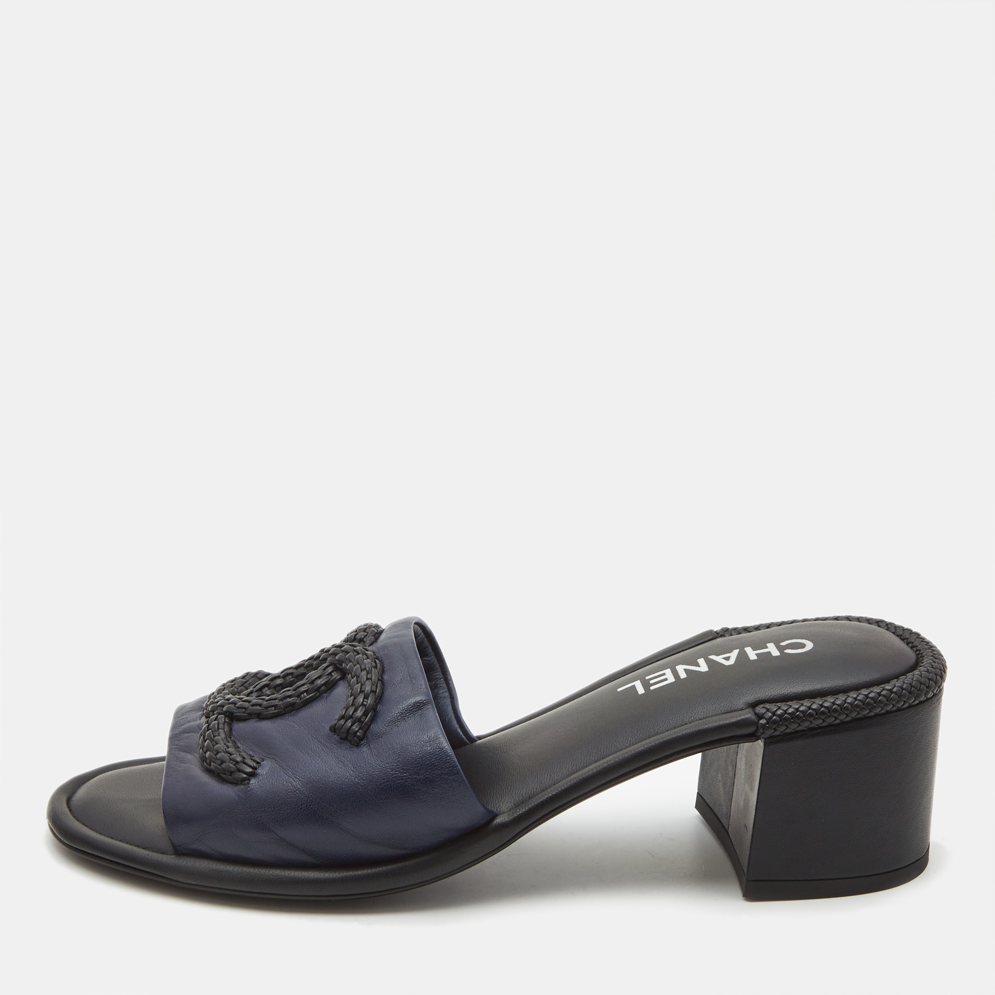 Chanel dark blue leather woven cc slide sandals size 40