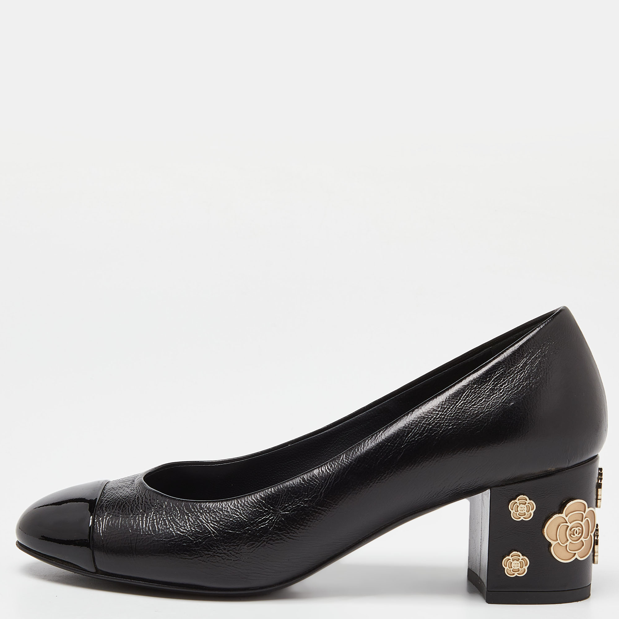 Chanel black patent and leather cc cap toe camellia applique heel pumps size 37.5