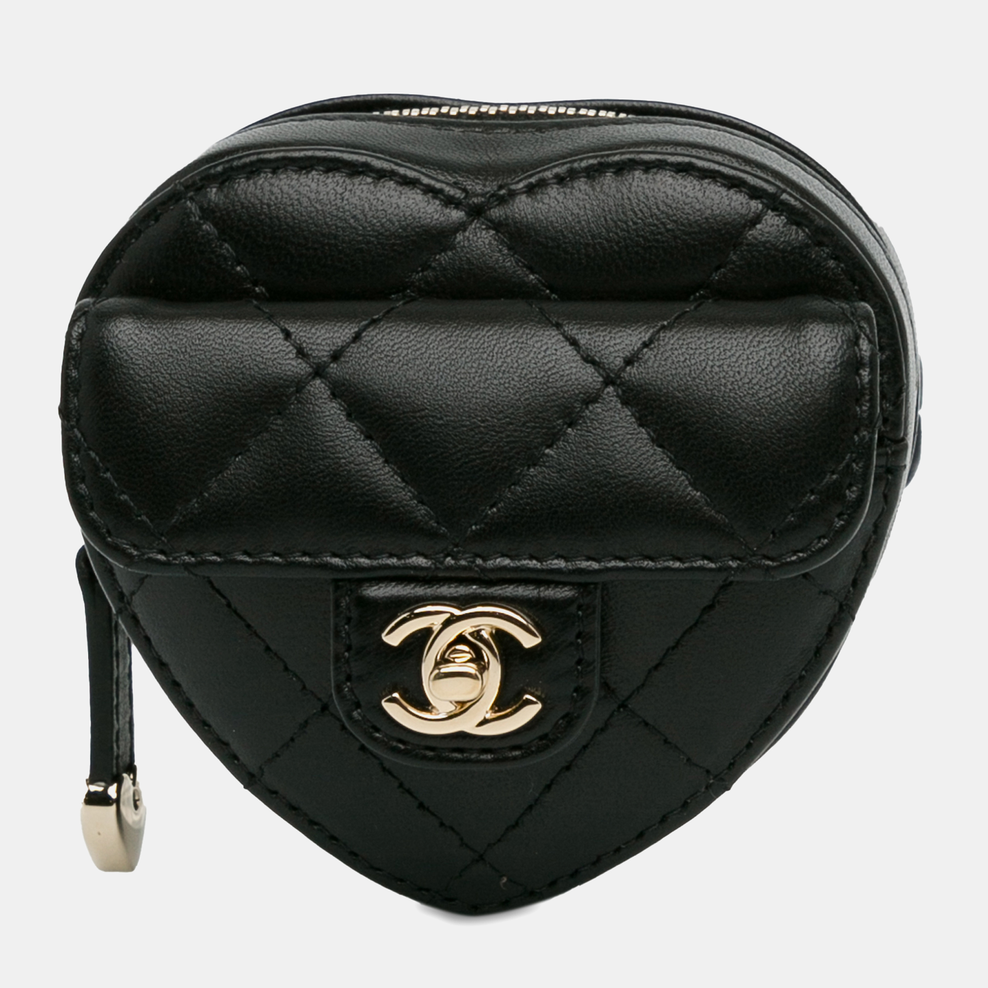 Chanel lambskin cc in love heart zipped arm coin purse