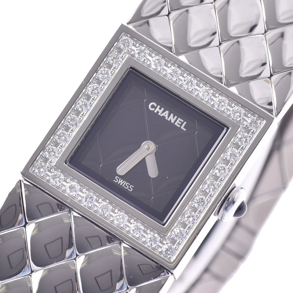 Chanel Black Diamonds Stainless Steel Matelasse Quartz Women's Wristwatch
Chanel Black Diamonds Stainless Steel Matelasse Quartz Women's Wristwatch