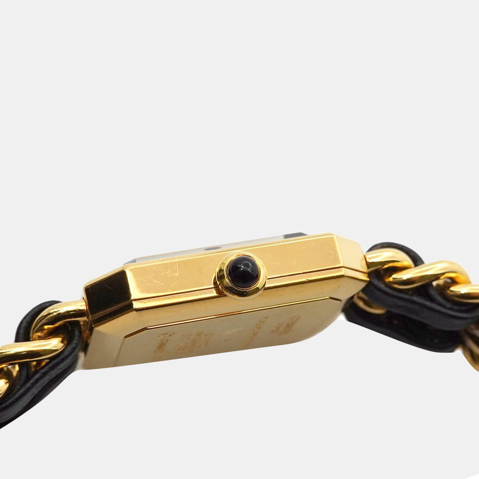 Chanel Black Yellow Gold Plated Stainless Steel Premiere H0001 Quartz Women's Wristwatch 20 mm
Chanel Black Yellow Gold Plated Stainless Steel Premiere H0001 Quartz Women's Wristwatch 20 mm