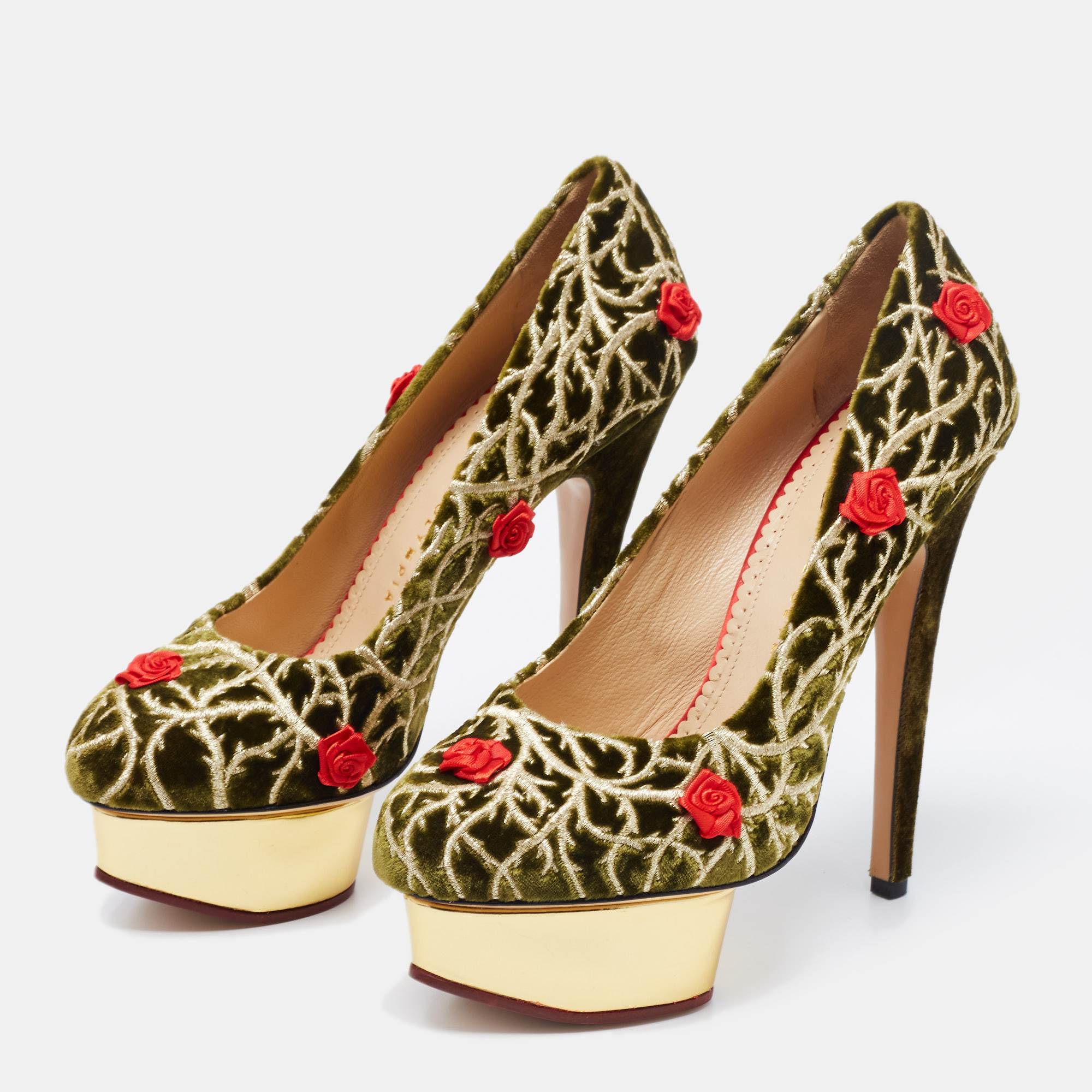 Charlotte Olympia Green/Red Velvet Floral Applique Dolly Platform Pumps Size
Charlotte Olympia Green/Red Velvet Floral Applique Dolly Platform Pumps Size
