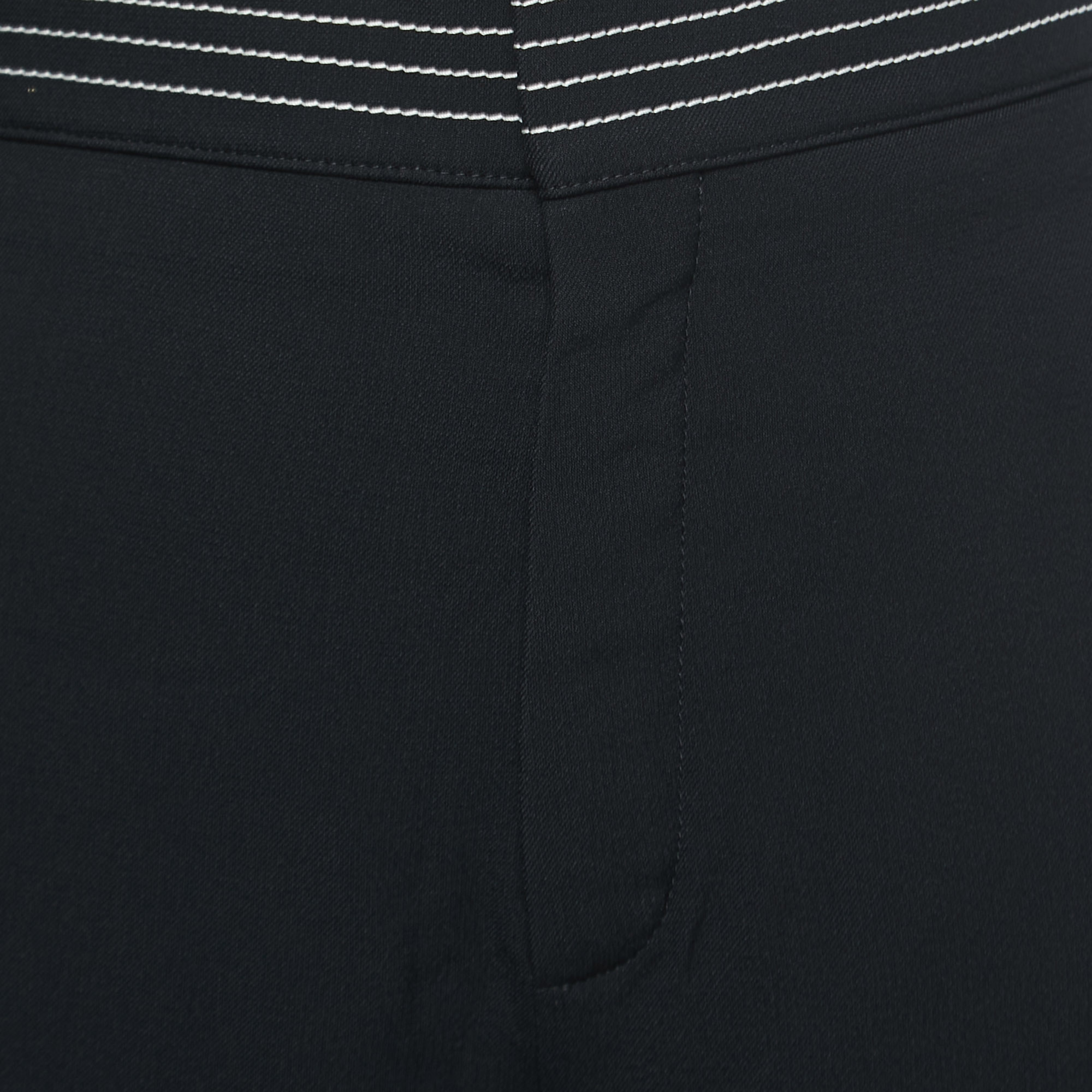 Chloe Black Crepe Side Stripe Detail Shorts M