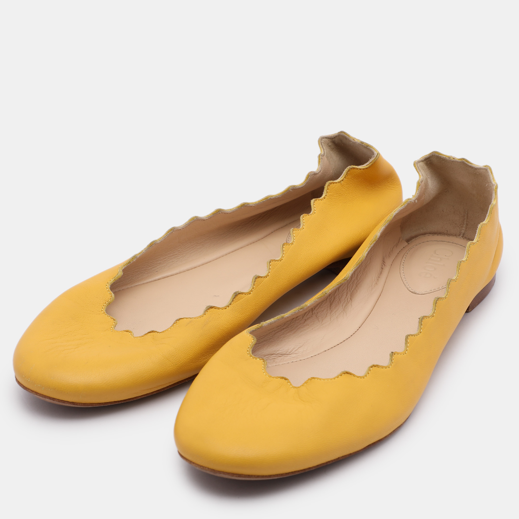 Chloe Yellow Leather Scalloped Ballet Flats Size 35